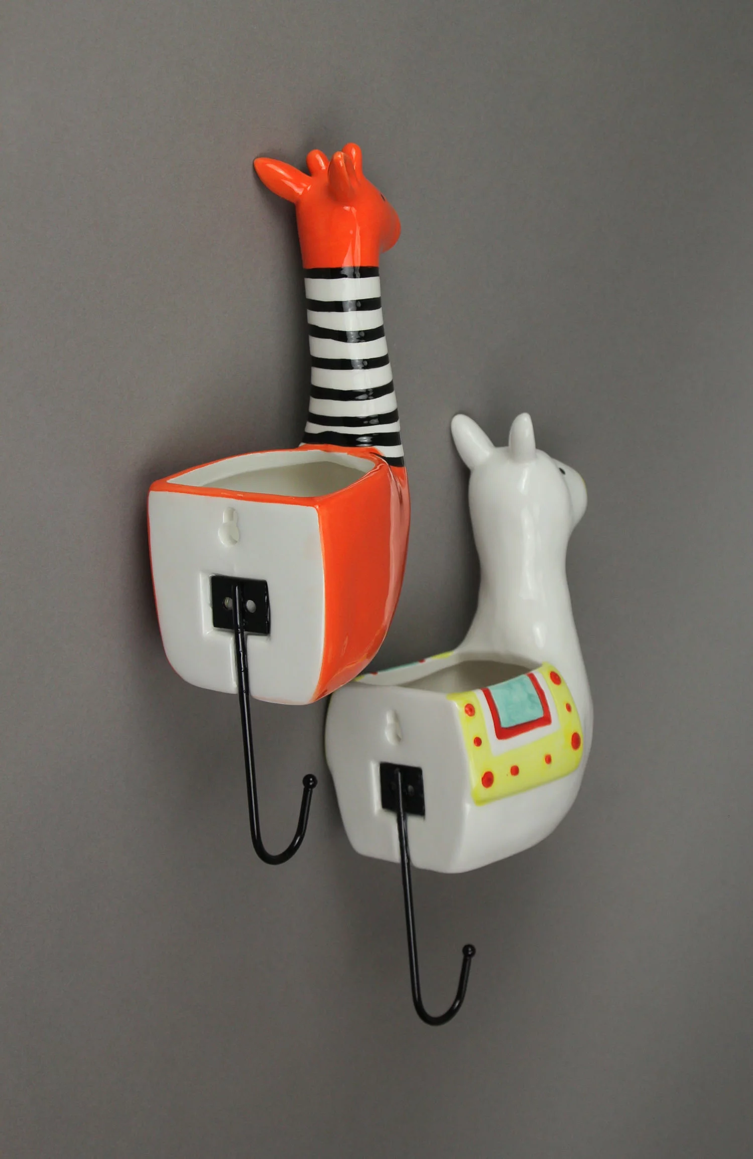 Transpac Llama & Giraffe Ceramic Wall Hanging Succulent Planter Pots (Set of 2)