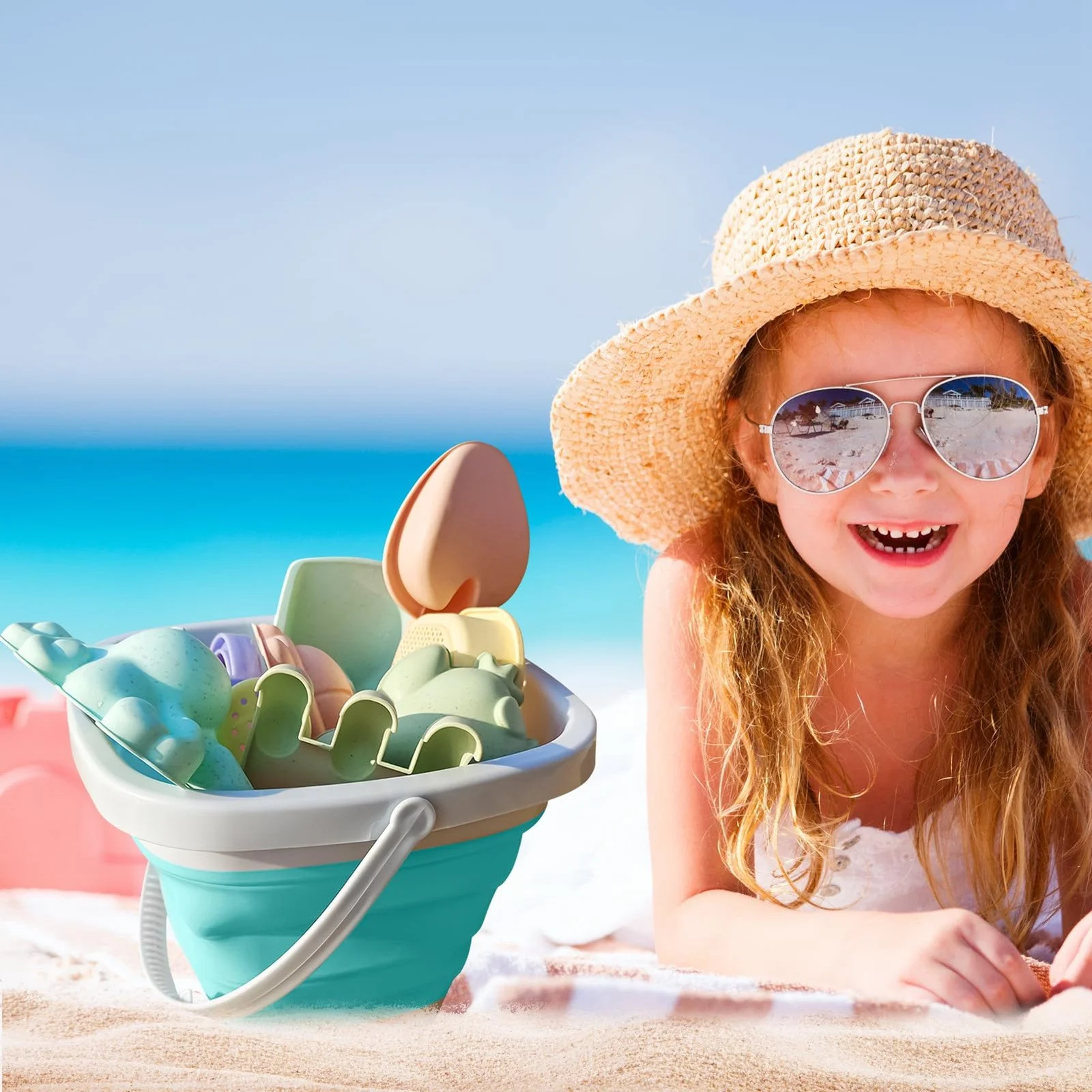 WalGRHFR Girls Toys Beach Toy Set New Water Play Beach Folding Bucket Sand Digging Shovel Children'S Beach Sand Playing tool Set