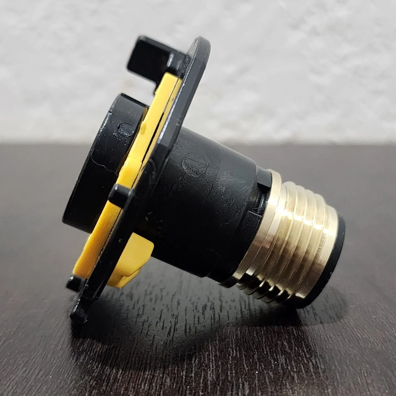NEW BRASS OEM SUNCAST HOSE REEL HIDEAWAY IN TUBE WITH YELLOW RETAINER CLIP PARTS