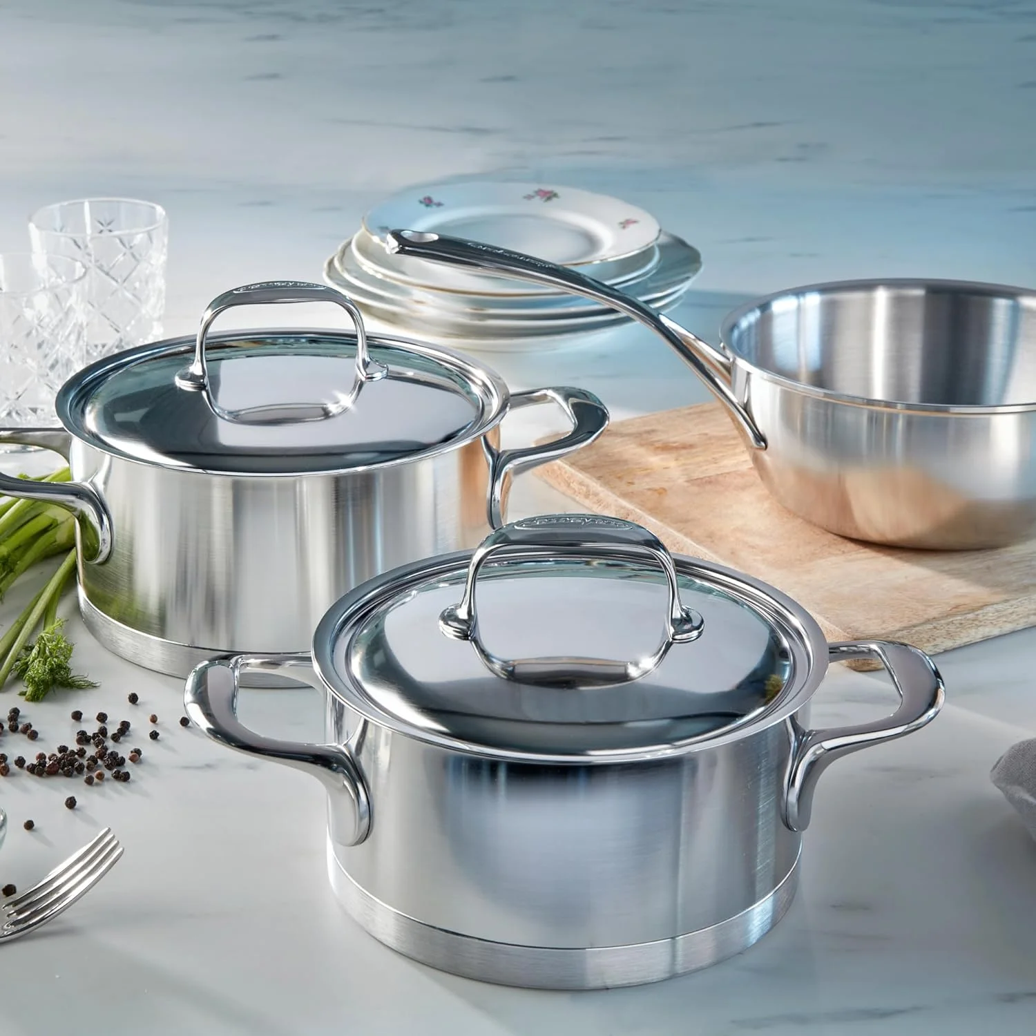 Atlantis 7-Ply Stainless Steel Dutch Oven, 8.9-qt