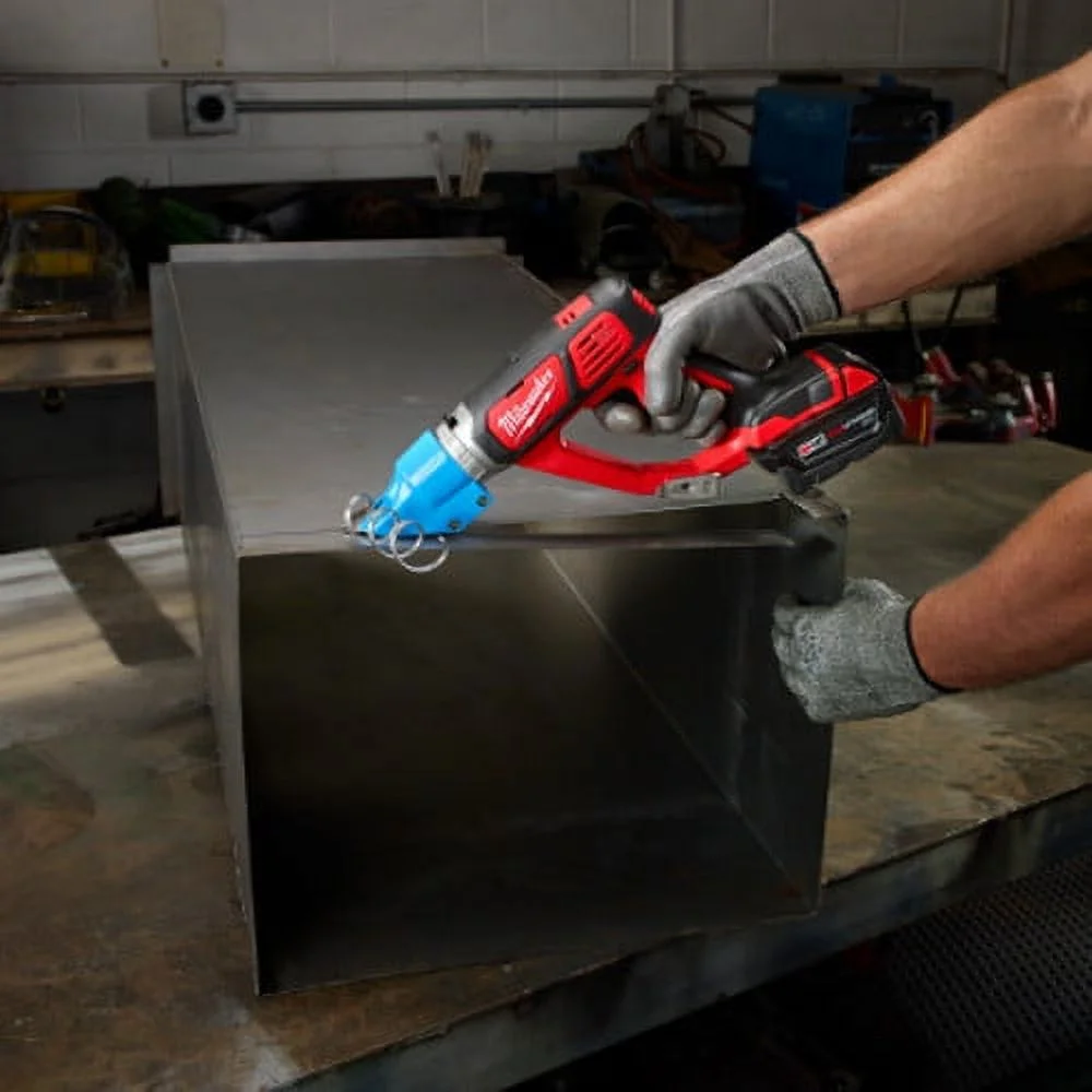 Milwaukee 2636-22 M18 3.0 Ah Li-Ion 14 Gauge Double Cut Shear