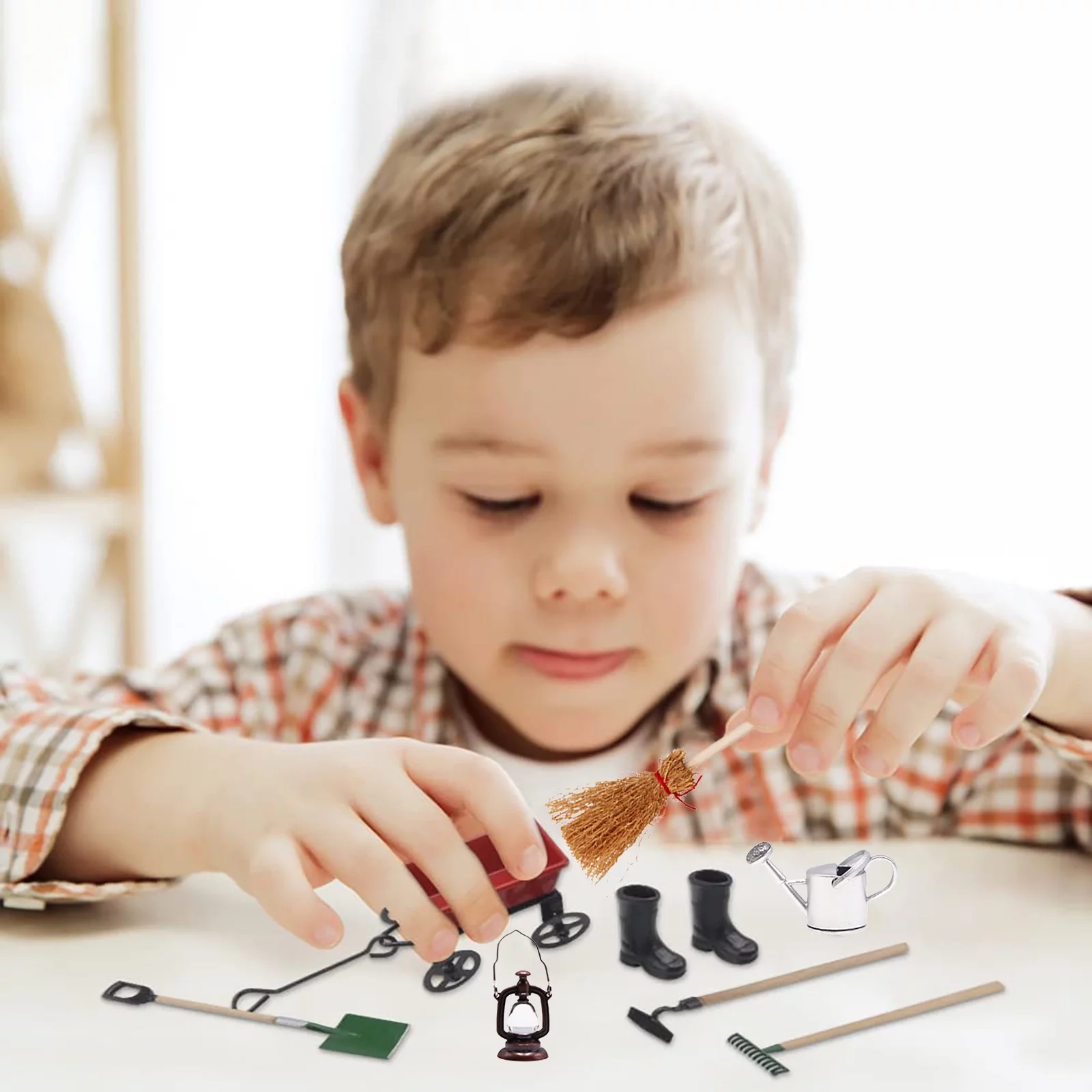 MVNSFEW 9PCS Mini Garden Tool Decoration Set Accessories Miniature Scene Yard Scene Decoration