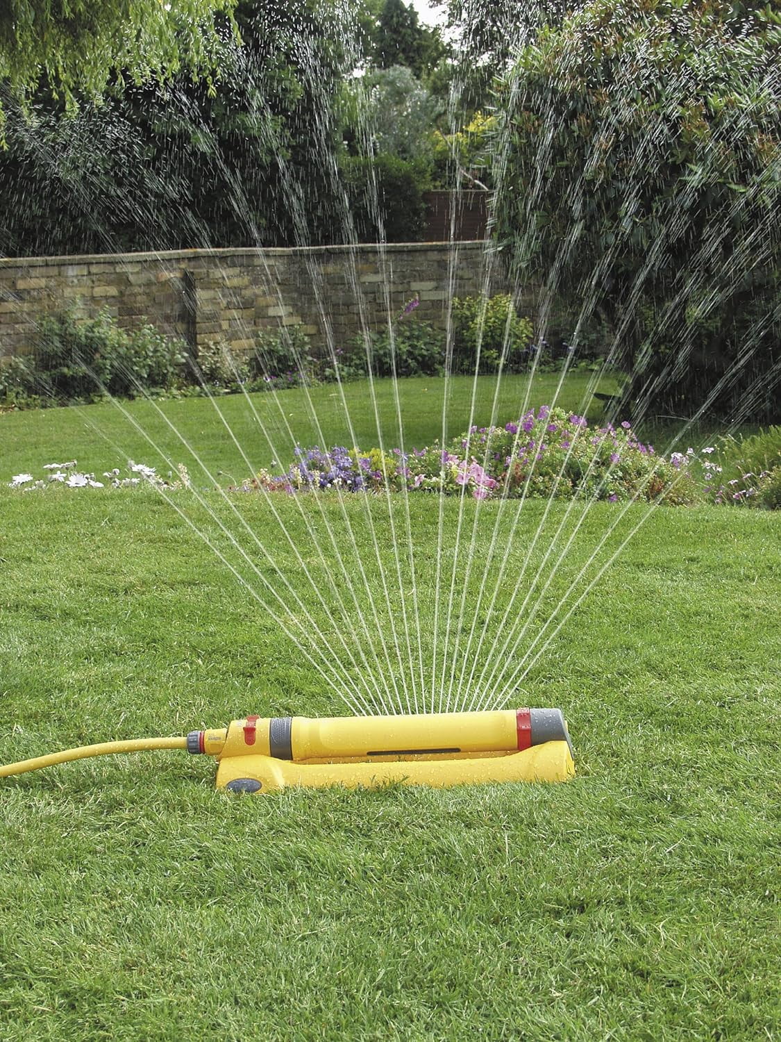 Ltd 2976B0000 2976P0000 Rectangular Sprinkler Pro 200 Sq M, 200M², Yellow