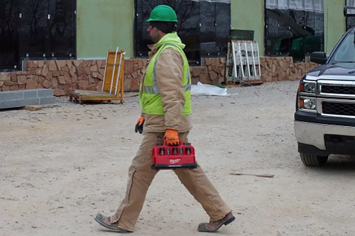 Milwaukee M18 & M12 Rapid Charge Station