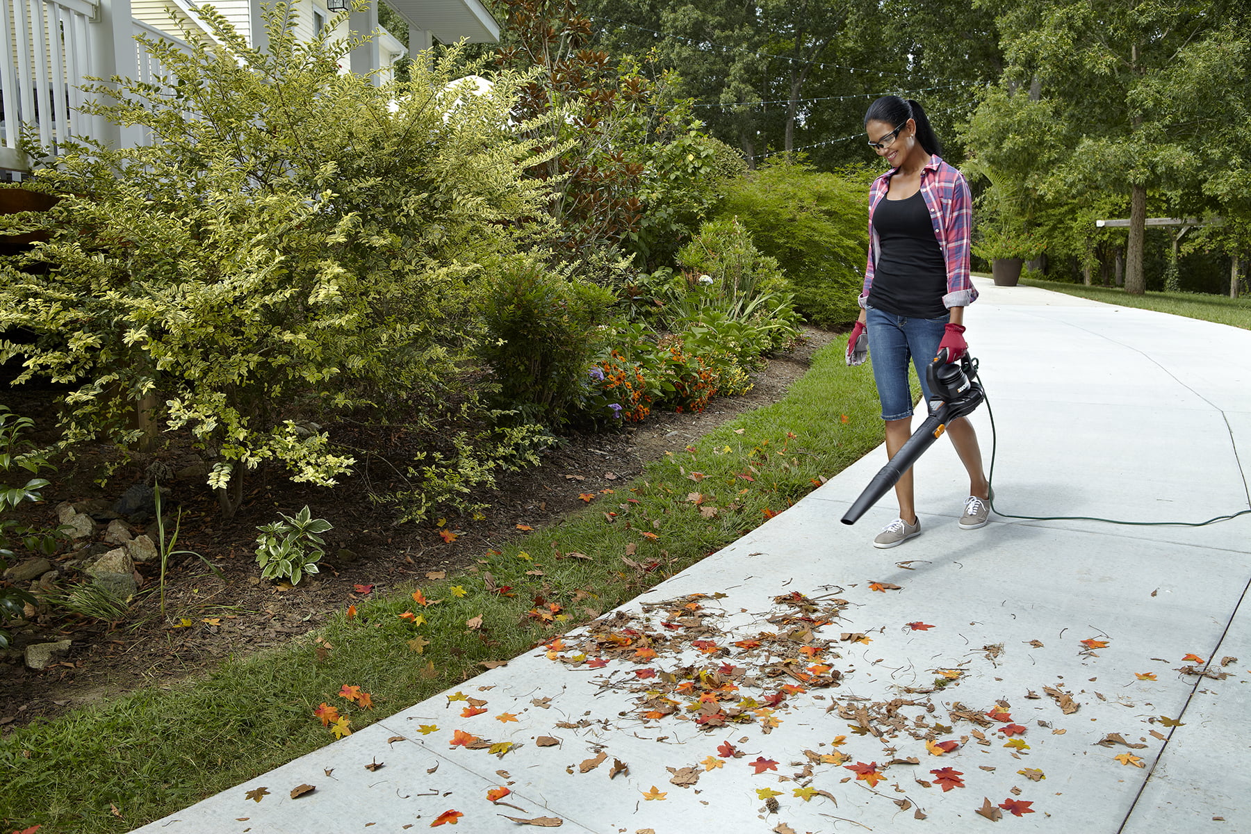 Worx WG506 7.5 AMP Electric 2-Speed Leaf Blower