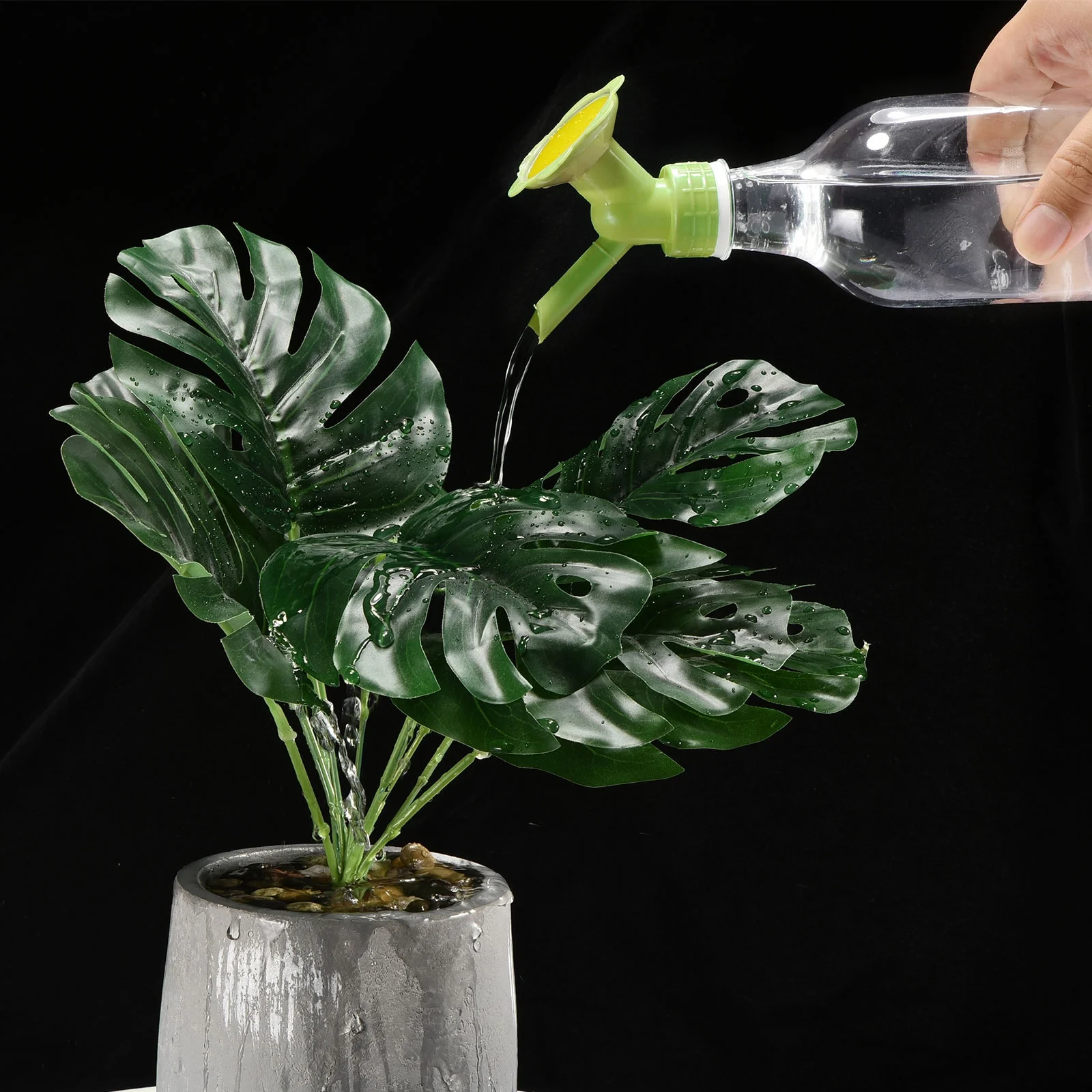 Uxcell Bottle Cap Sprinkler Dual Head Bonsai Watering Can Sprinkler Head Green 4Pcs