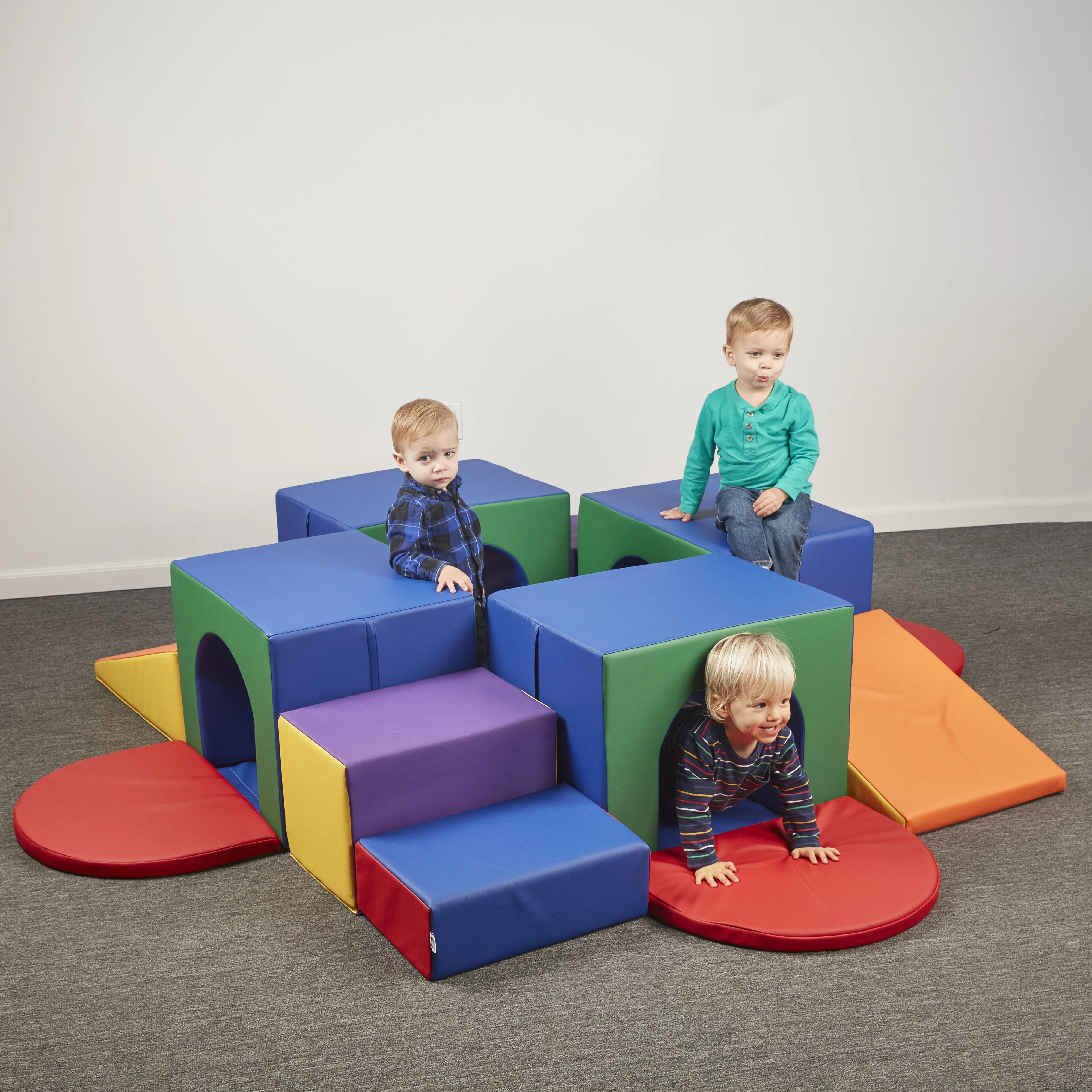 ECR4KIDS SoftZone Tunnel Maze Soft Play