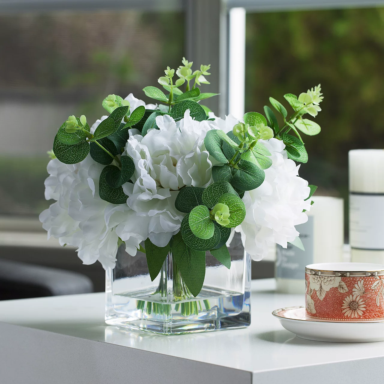 Enova Home Mixed Artificial Silk Peony Flower and Eucalyptus in Cube Glass Vase, Fake Floral Arrangement in Vase with Faux Water (Cream)