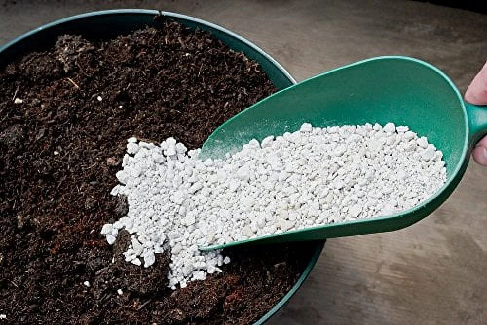 Pumice Soil Amendment, 3-Gallon