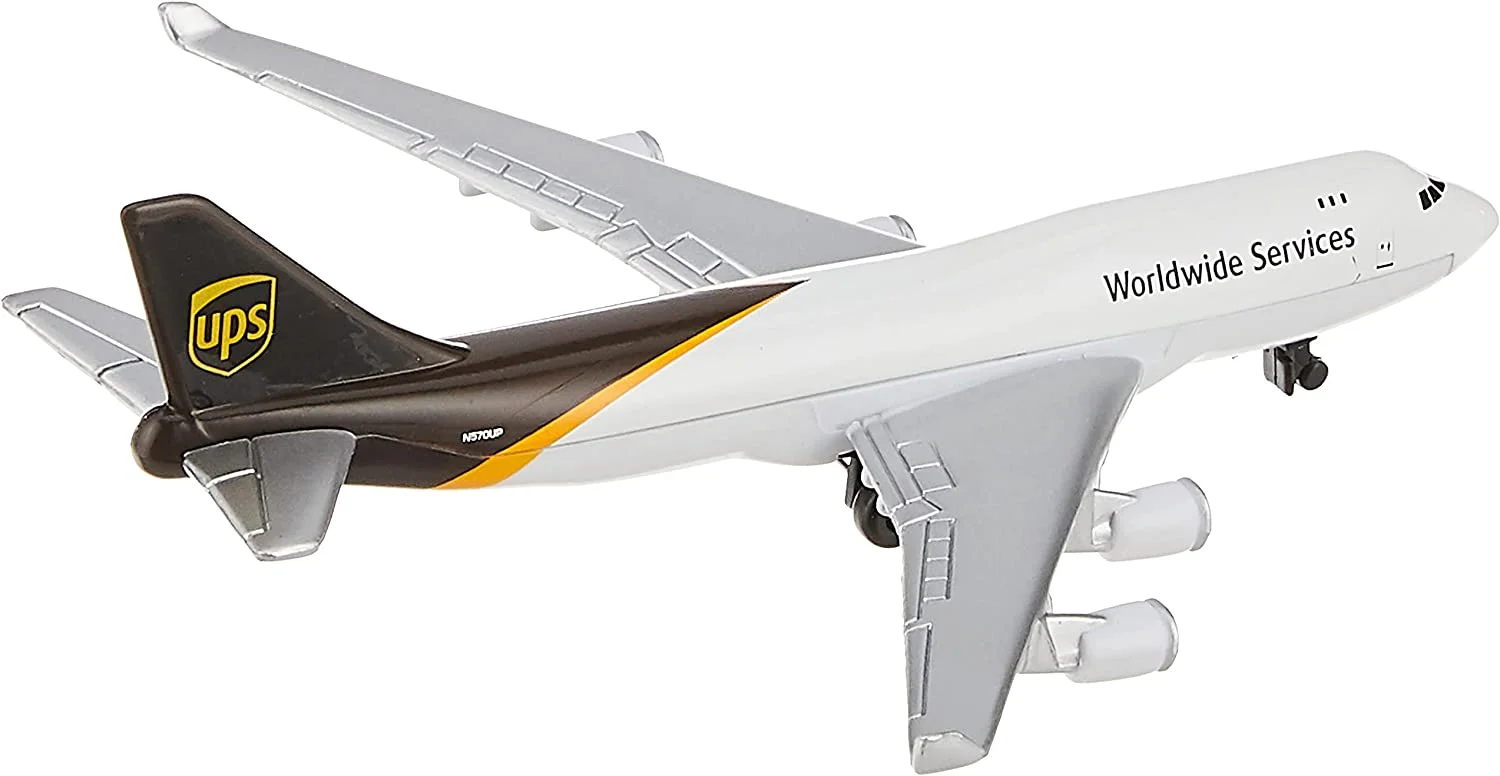 Daron UPS Airport Playset