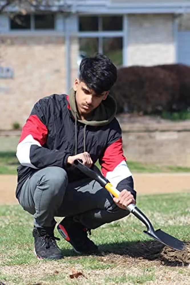 2 Various Assorted Round And Square Shovels (2 Pcs) – 27 Inches In Length With D-Cup Mini Handle Shovels, Sturdy Build And Easy To Use, Firm And Comfortable Durable Handle, Built To Last