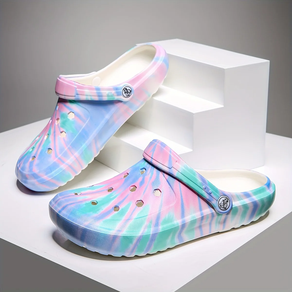 Slip-On Garden Clogs, Lightweight Tie-Dye Women's, Versatile Two-Way, Non-Slip Beach Slides, Summer Comfort, Outdoor & Pool Ready, Easy Wear, Durable Rubber, Stylish & Practical Footwear