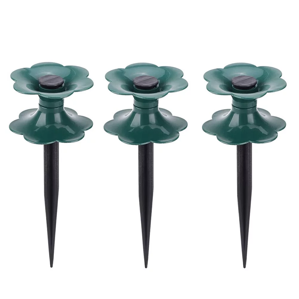 Gongxipen 3pcs Garden Winding Pipe Wheels Hose Guide Spikes for Plant Protection Green