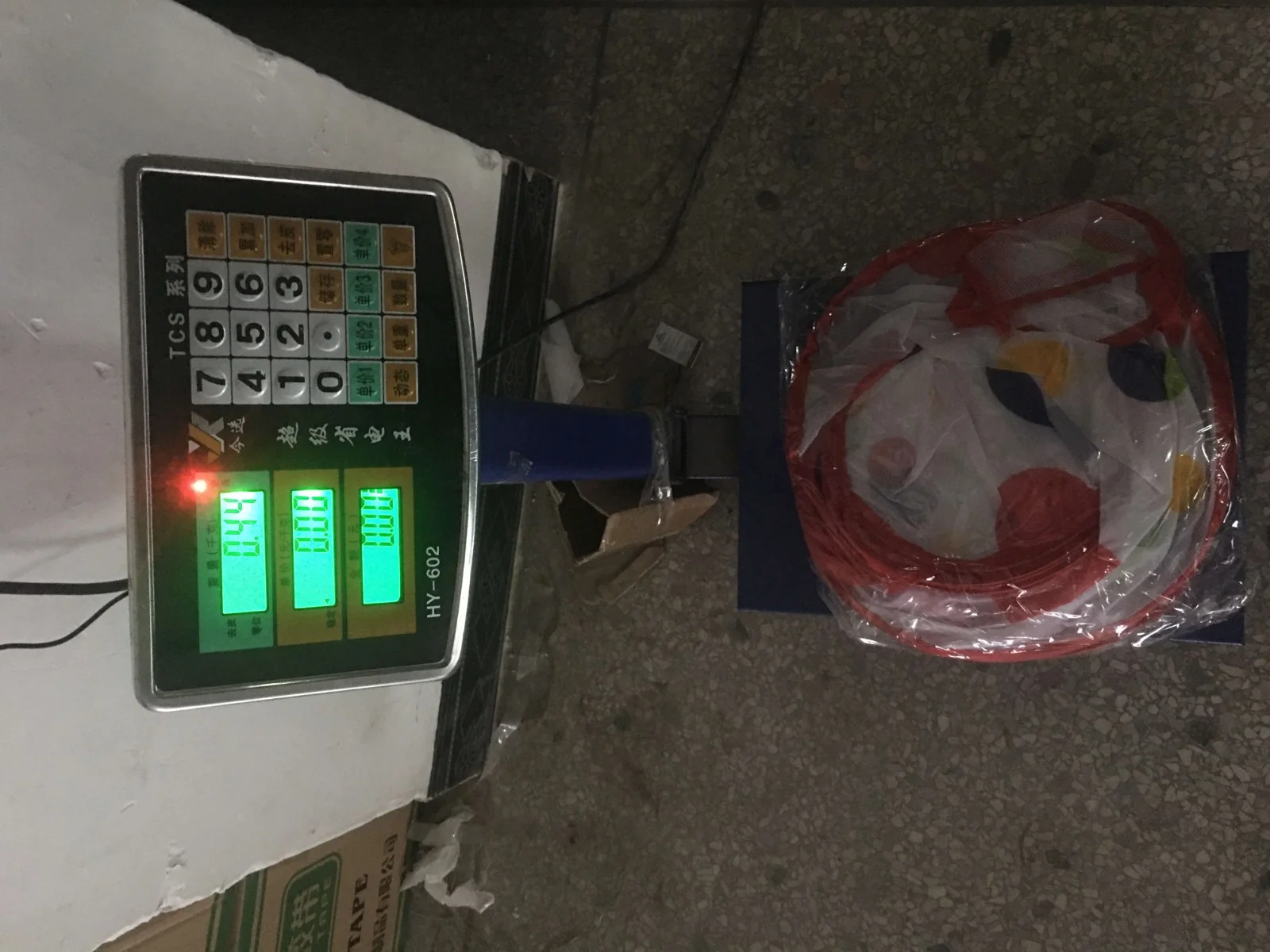 ZiSUGP Kids Indoor Po p Up Ball Play Tent PortableFun Playhouse Ball P it Pool Playpen Big Boy