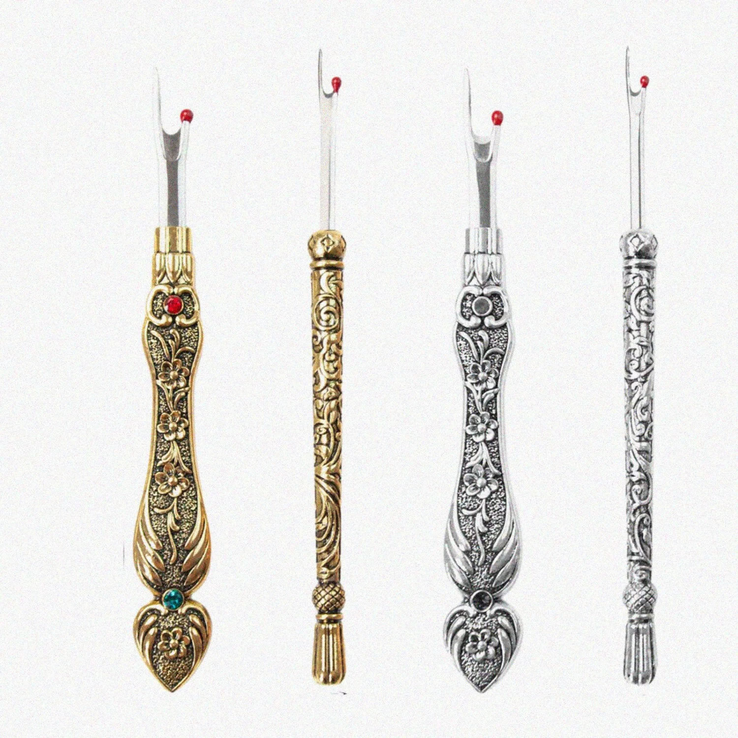 RetroGrip Seam Rippers Set - 4 Pcs, 2 Sizes, Easy-Grip Metal Tools for Quick Unpicking Sewing, Embroidery & Quilting