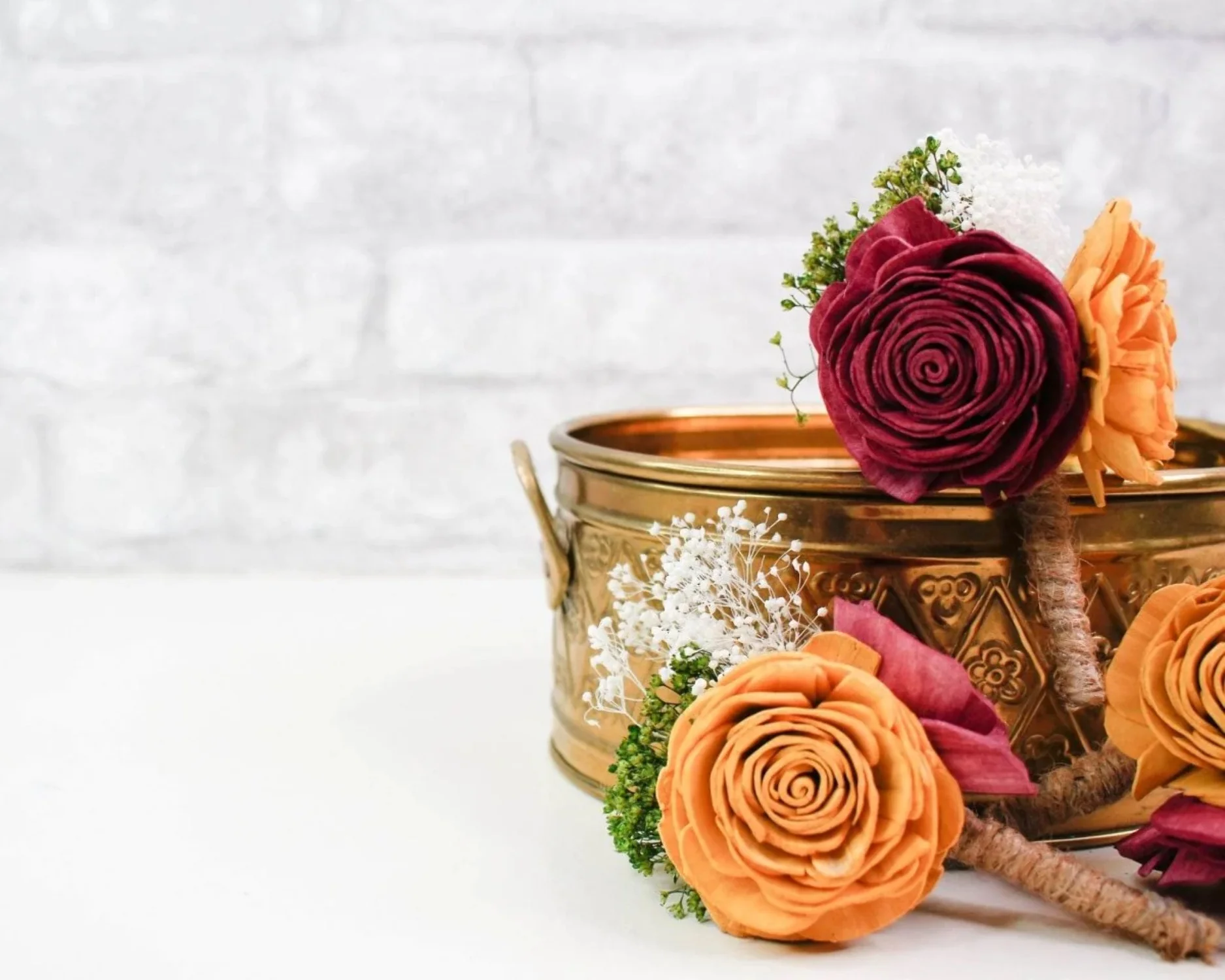 Raw Sola Wood Flowers - Centerpiece/Vase/Pot/Bouquet Fillers - -Baby's Breath (White)