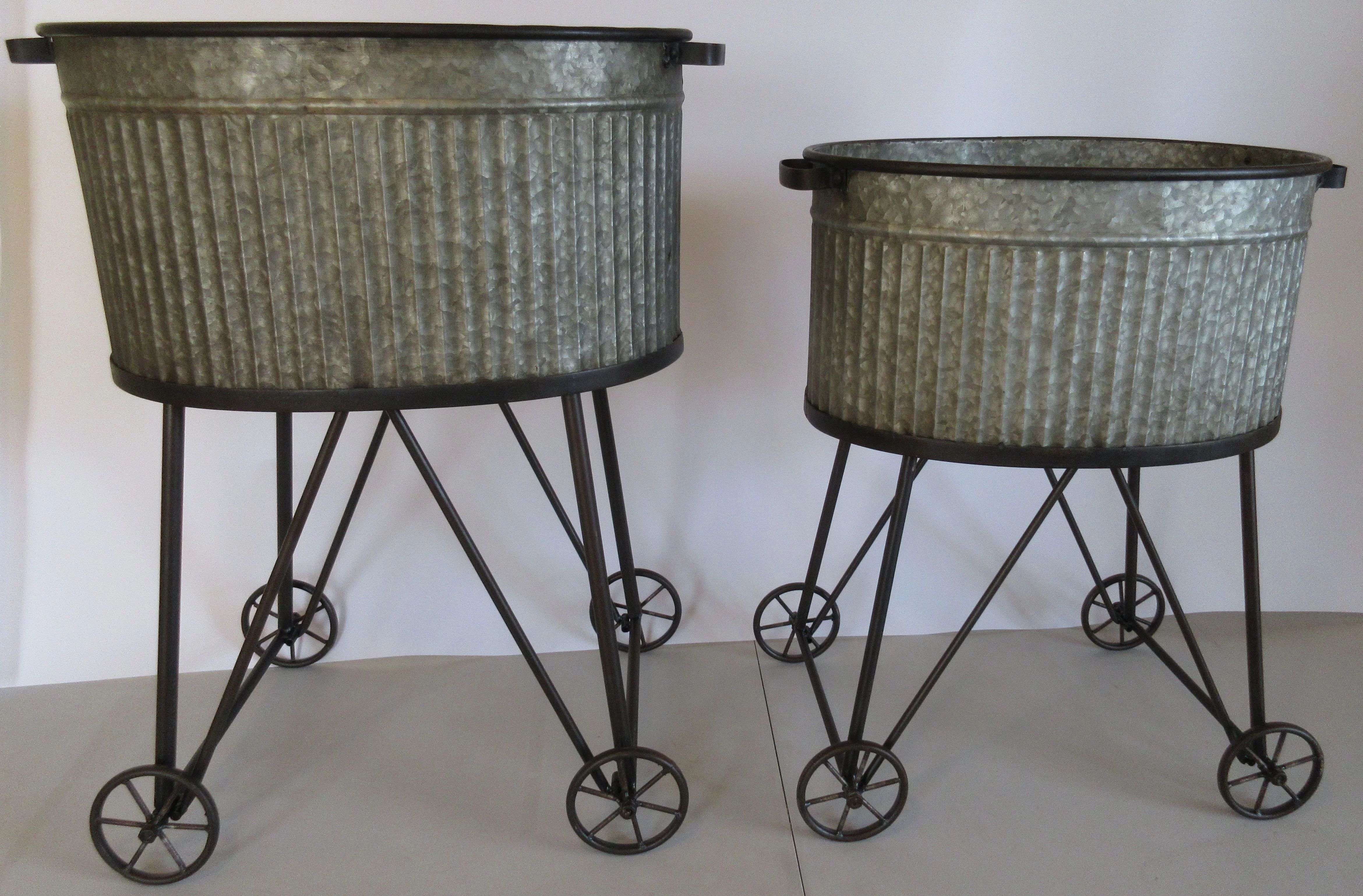 Set of 2 Metal Freestanding Farmhouse Planter on Wheels
