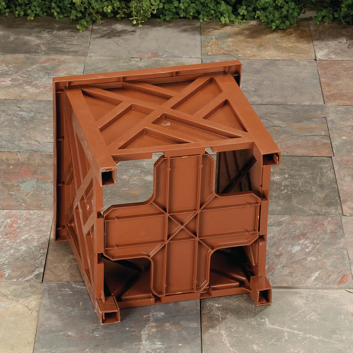 Brown Chippendale-Style Planter Boxes - Set of 2 | Elegant Outdoor Planters | Durable Polypropylene | Lattice Pattern | Tool-Free Assembly | 14.75