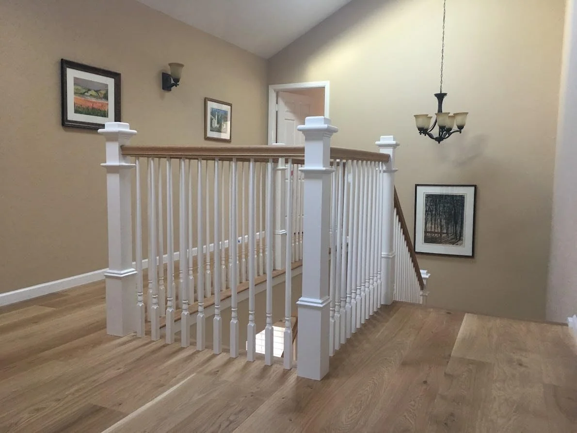 960 - Wood Box Newel - Plain Style with Pedestal - 48 inch - Elegant Sleeve Design - Staircase Post (Red Oak)