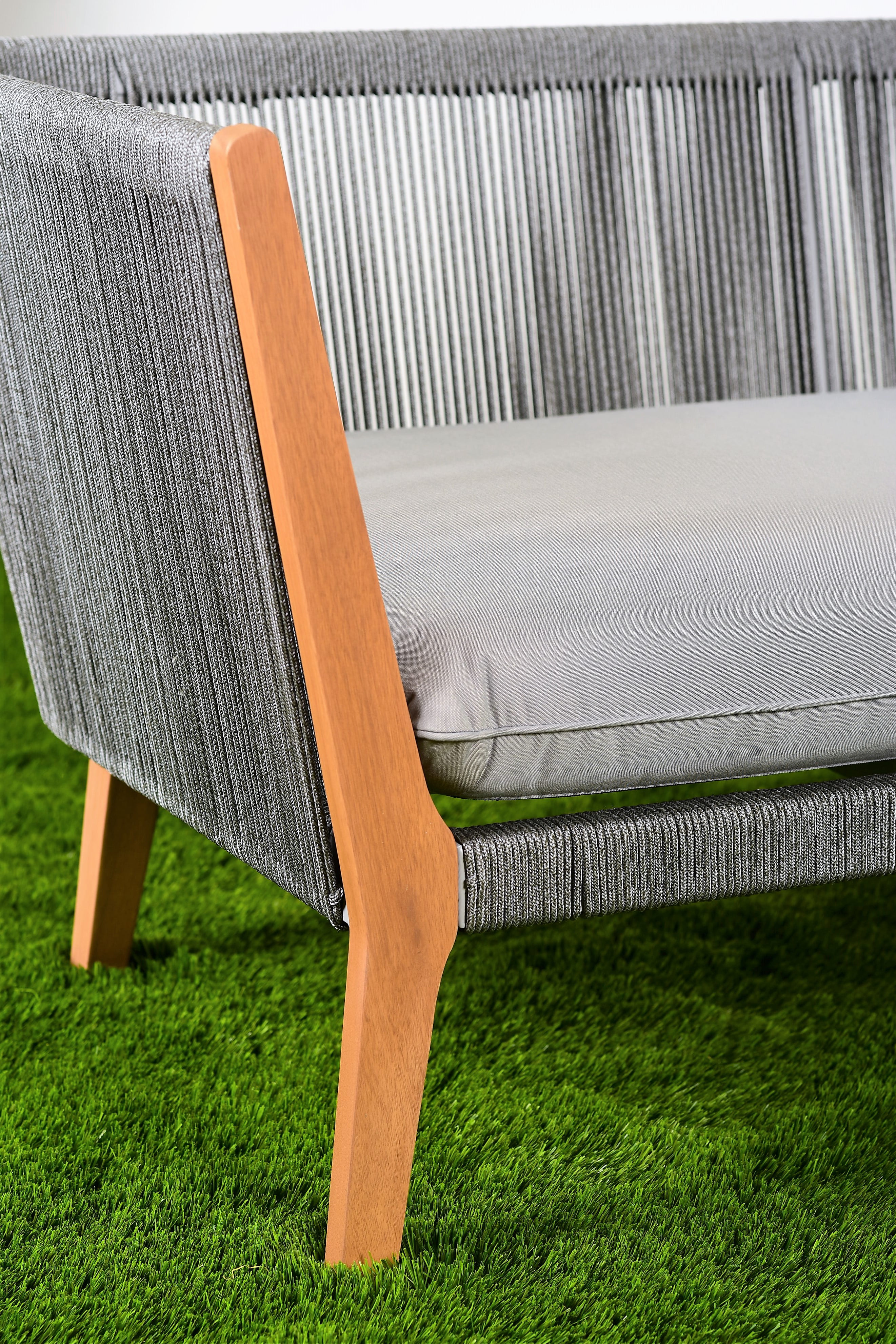 Amazonia Leicester Teak Finish 5 pieces Patio Sectional Set with Weather Resistant Black Cushions