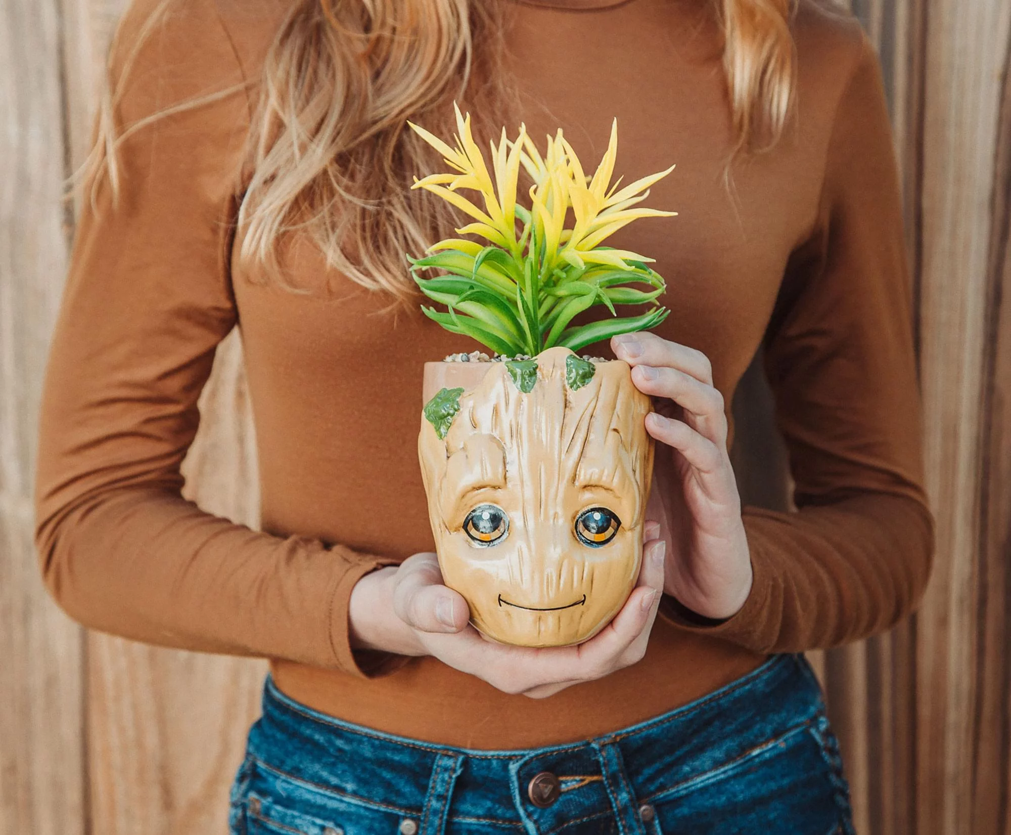 Marvel Guardians of the Galaxy Groot 4.8 x 4.25 x 7.6 Inch Ceramic Planter w/ Artificial Plant