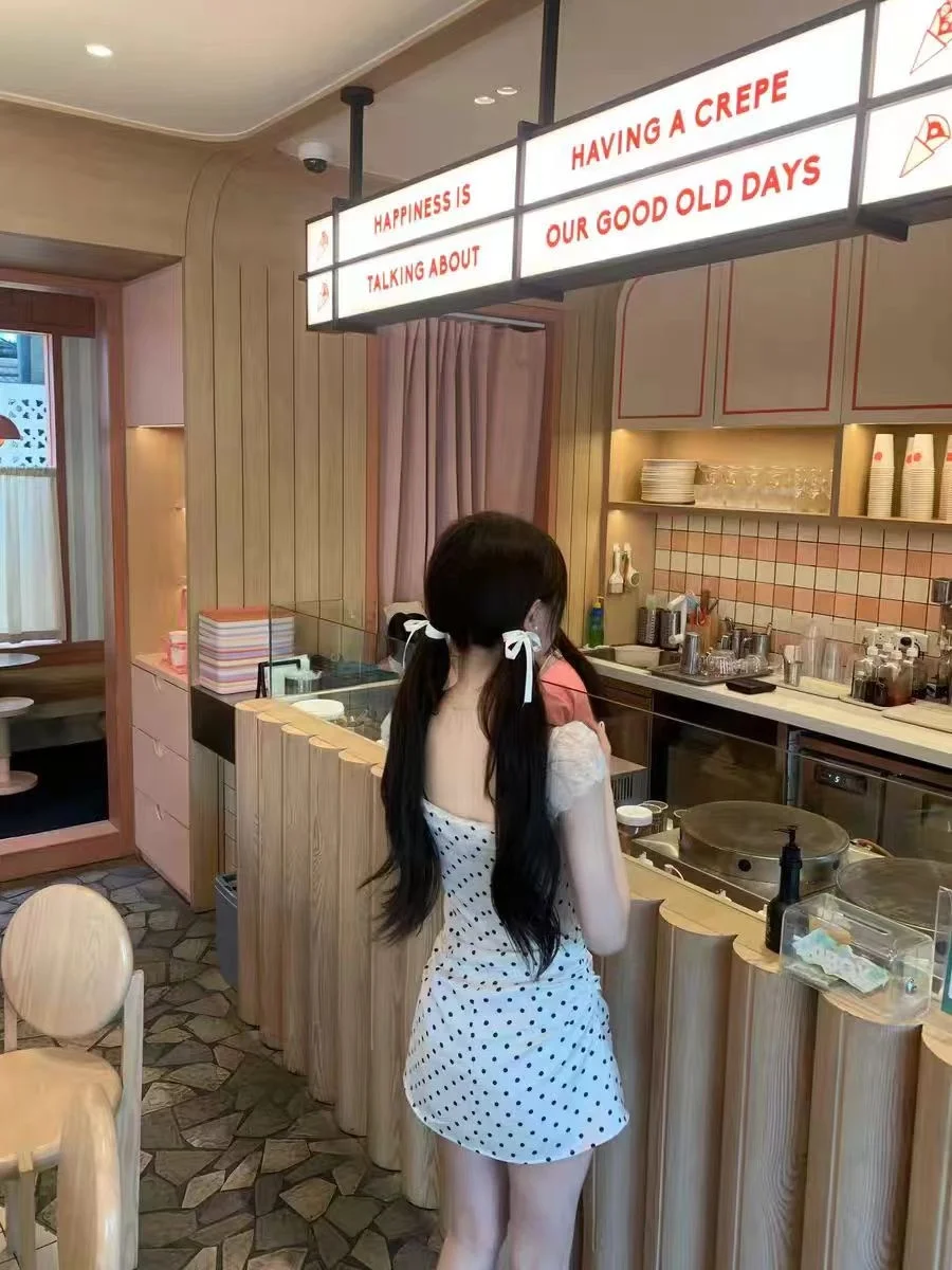 5303079 Lawn Guard Multi Use Battery Powered Spot Sprayer For Small Scale Pest Control, 4 Gallon Polymer Tank, 0.2 GPM Diaphragm Pump Hand Gun, Charger & 1 Lb Sprayer Tank Cleaner