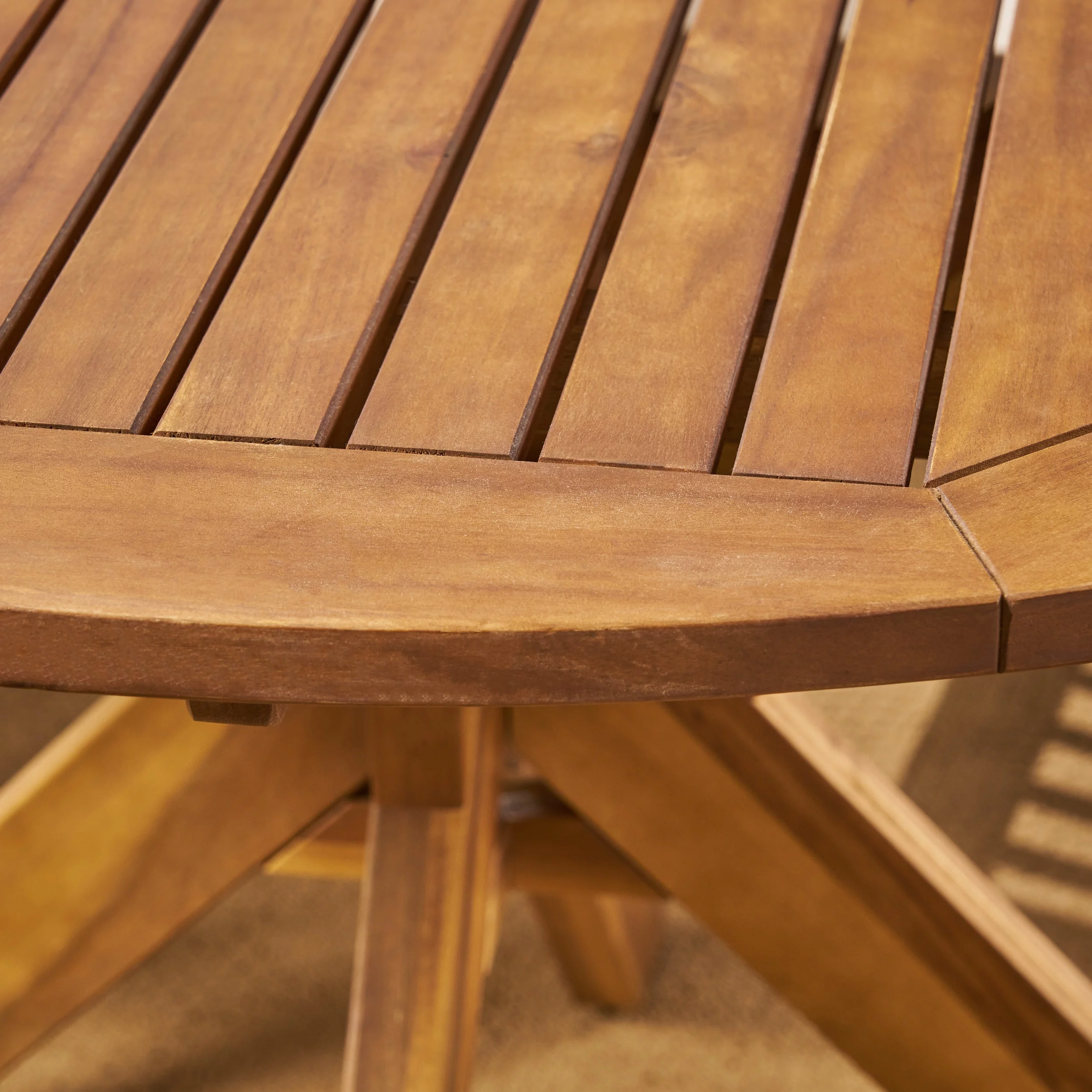 Landen Outdoor 5 Piece Acacia Wood Dining Set with Cushions and 47 Inch Round Table with X-Legs, Teak, Cream