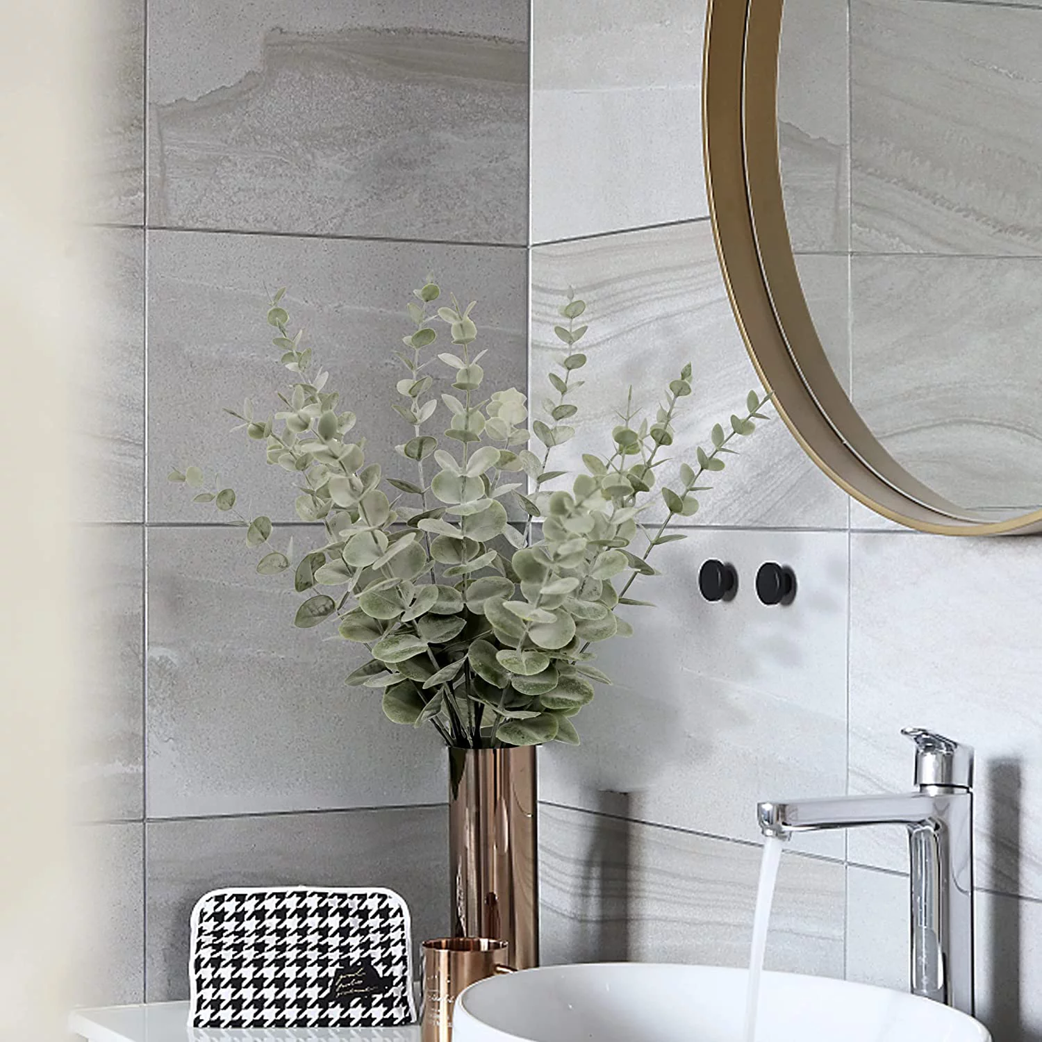 Sinhoon 36pcs Real Touch Leaf Artificial Eucalyptus Stem Faux Eucalyptuses Wedding Flower Bouquet Centerpiece Home Decor