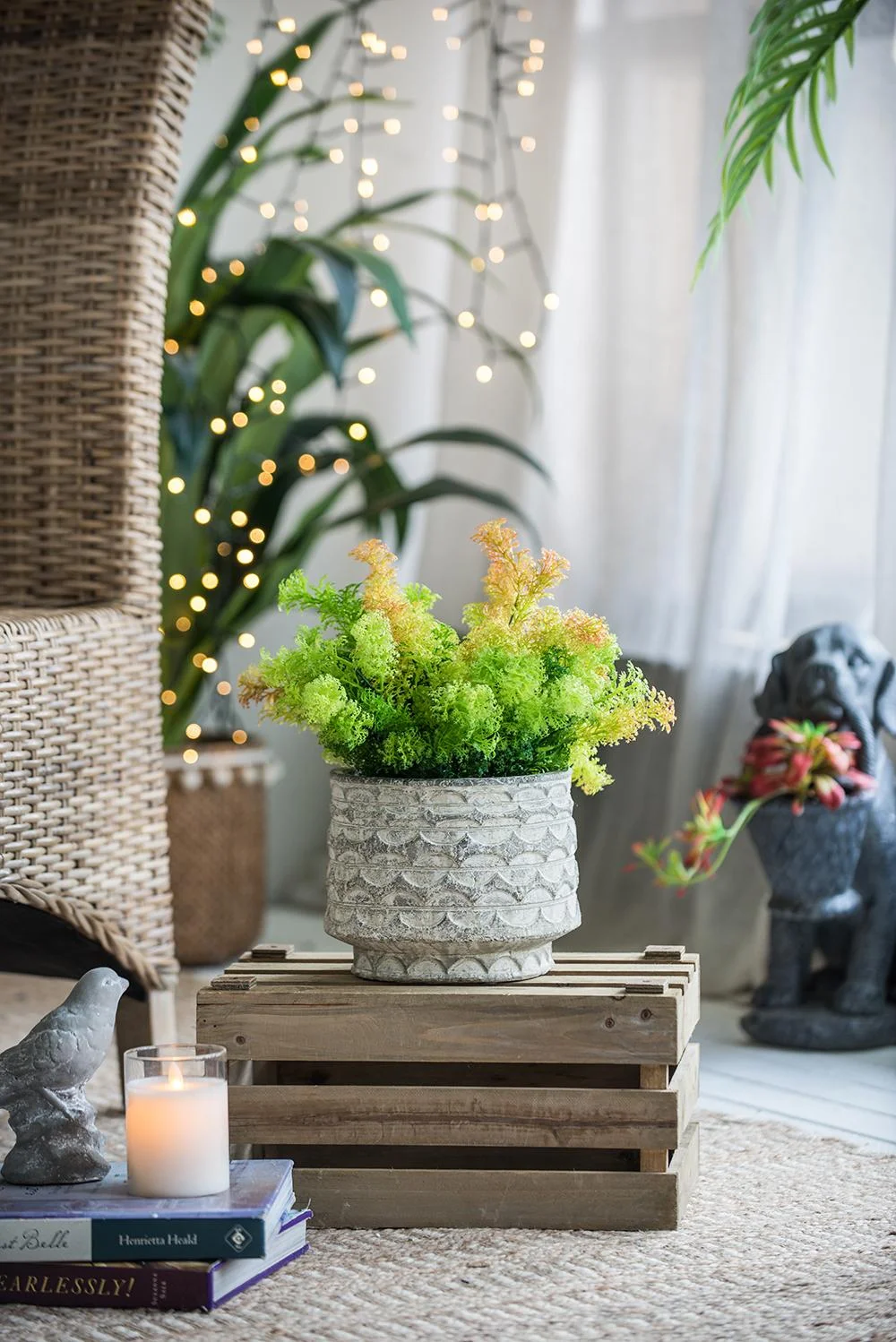 A&B Home Gray Terracotta Planter with Scalloped Pattern Texture 7.9