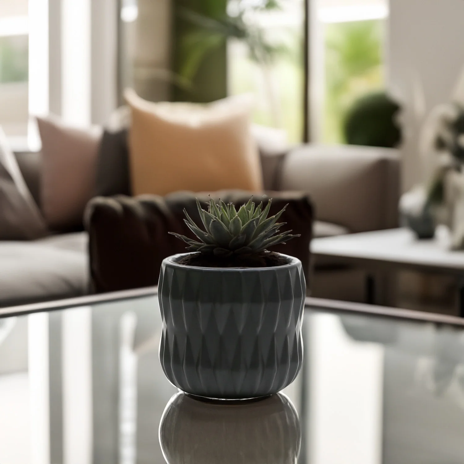 WGV Small Unique Black Ceramic Pot - 4.5