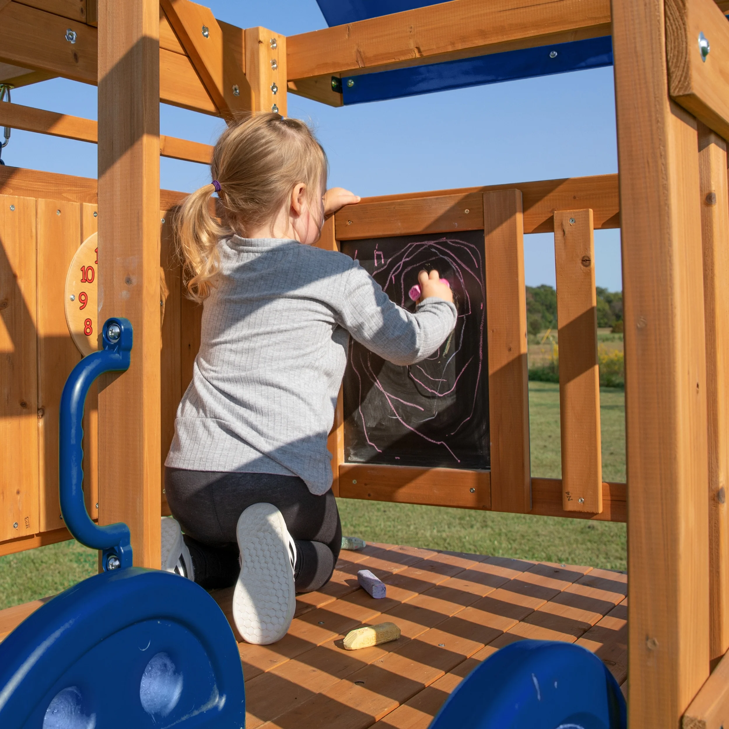 Backyard Discovery Riverton Swing Set