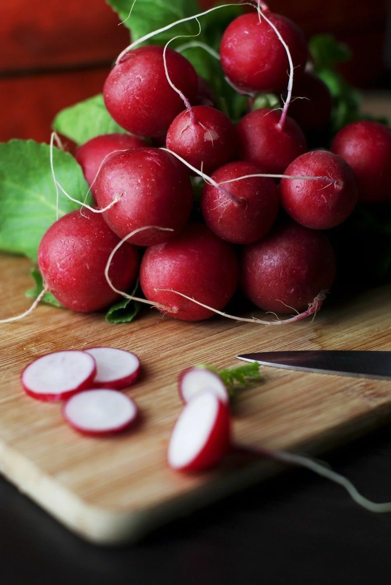 Cherry Belle Radish Seeds/ Annual/ Full Sun/50 Seeds 1/2 Gram/ Zellajake Farm and Garden - B287