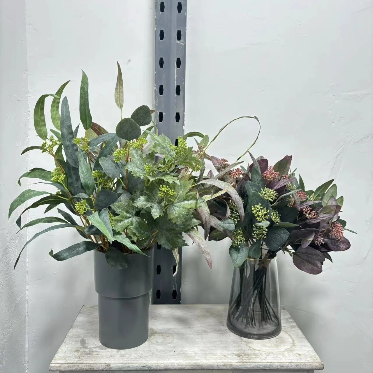 INS Hand Hand Plucking Yougeli Single Wedding Flower Decoration Fine Eucalyptus leaves with fruit