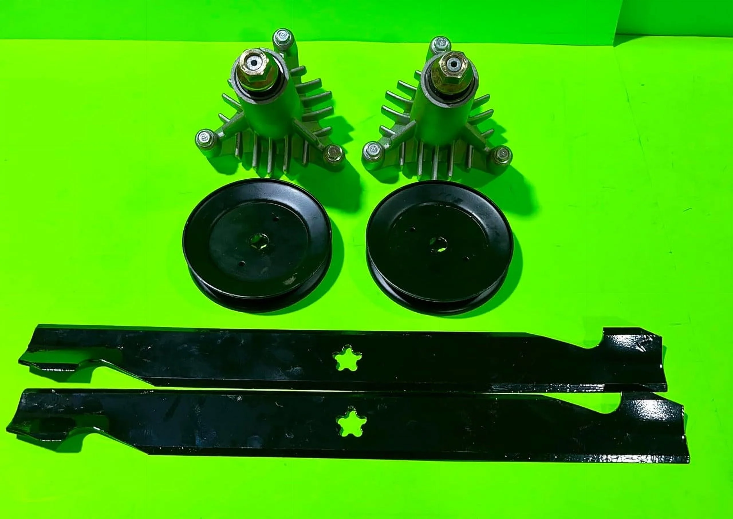 Craftsman/AYP LT2000 42 inch Deck Kit with Spindles, High Lift Blades, and Pulleys