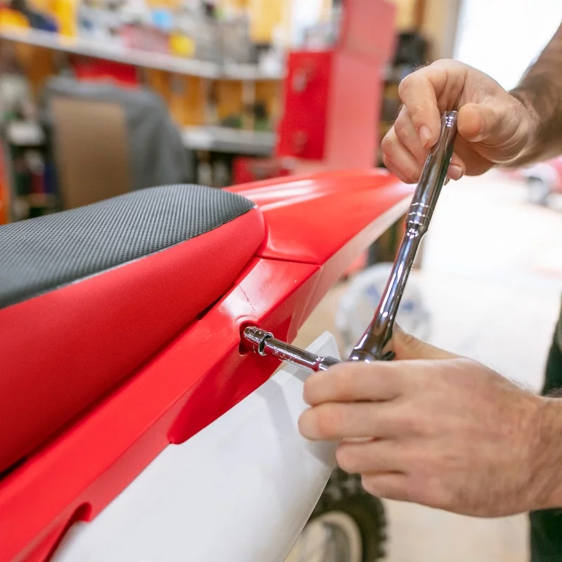 HART 90-Tooth 1/2-inch Drive Ratchet, Chrome Vanadium Steel