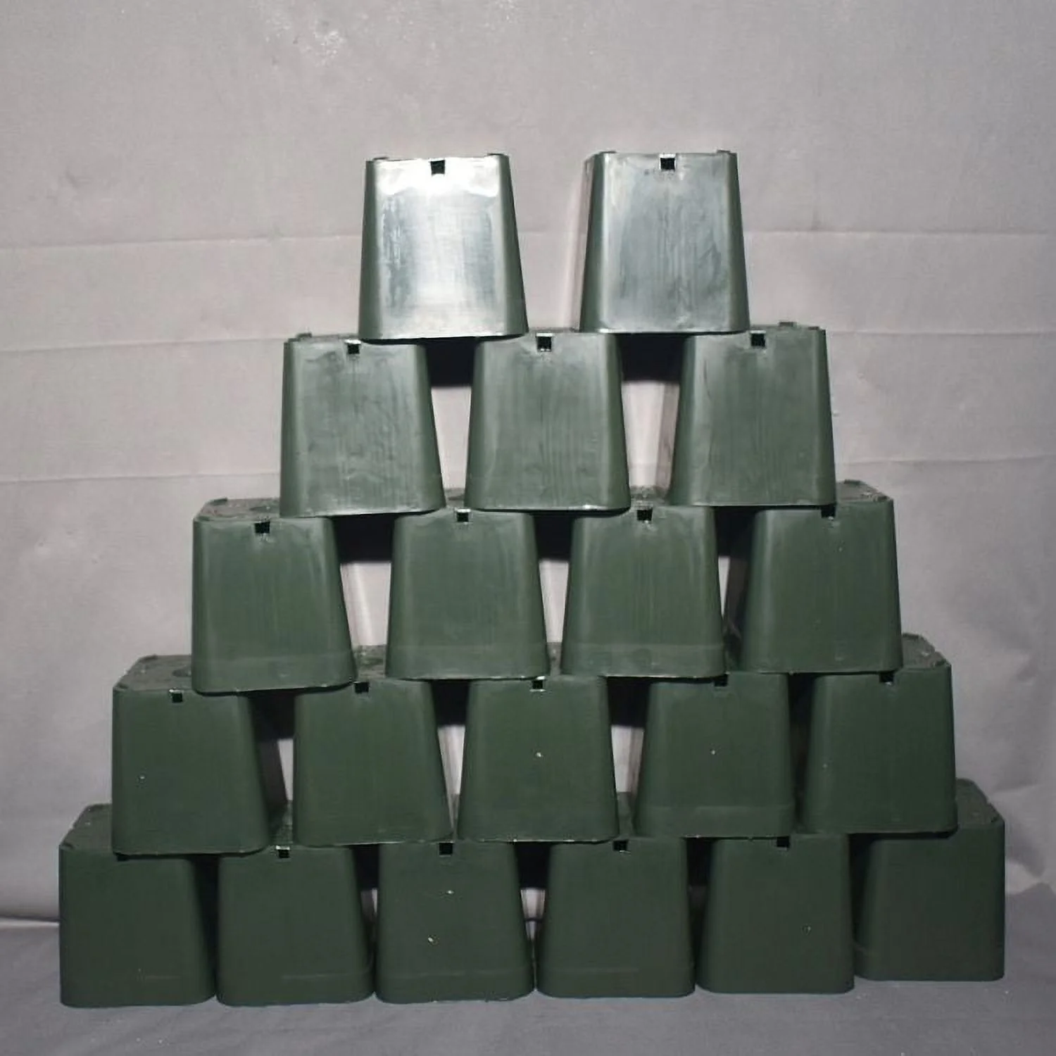 20 Pack - 2 3/4'' Green Square Plastic Orchid Pot by Sophie's Orchids