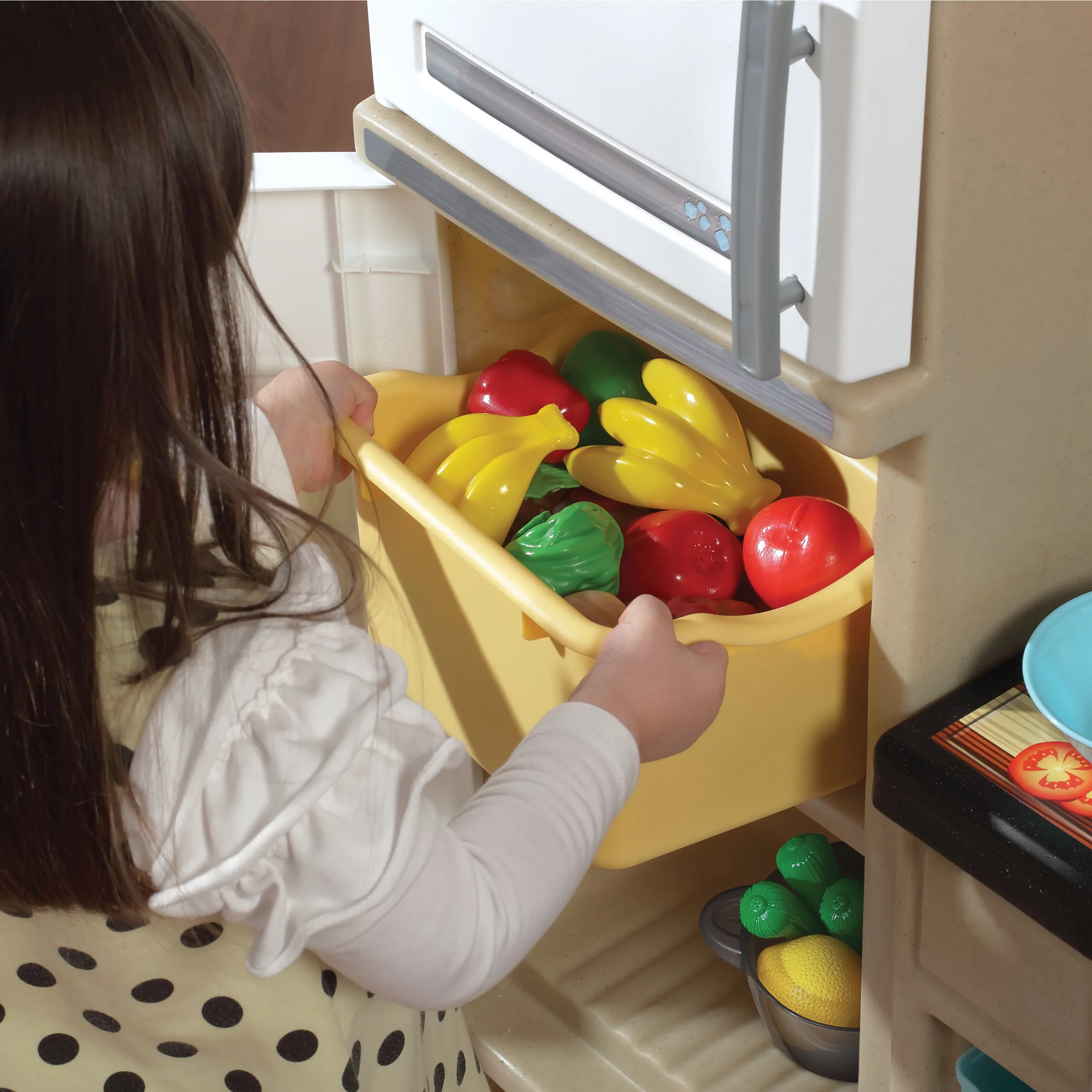 Step2 Mixin' Up Magic Brown and White Plastic Toddler Kitchen Playset