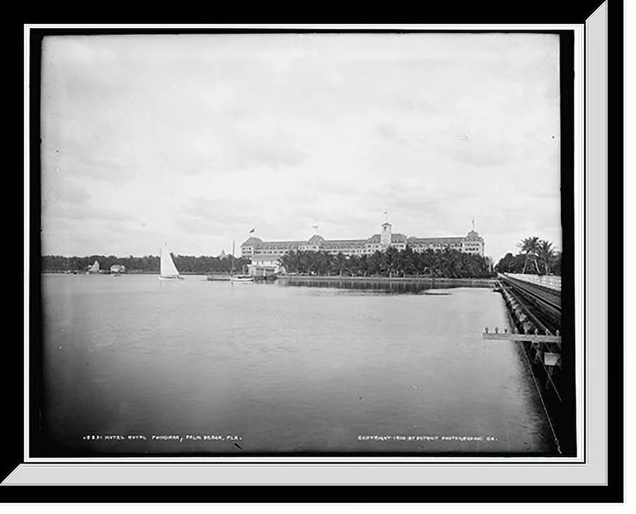 Historic Framed Print, Hotel Royal Poinciana, Palm Beach, Fla., 17-7/8