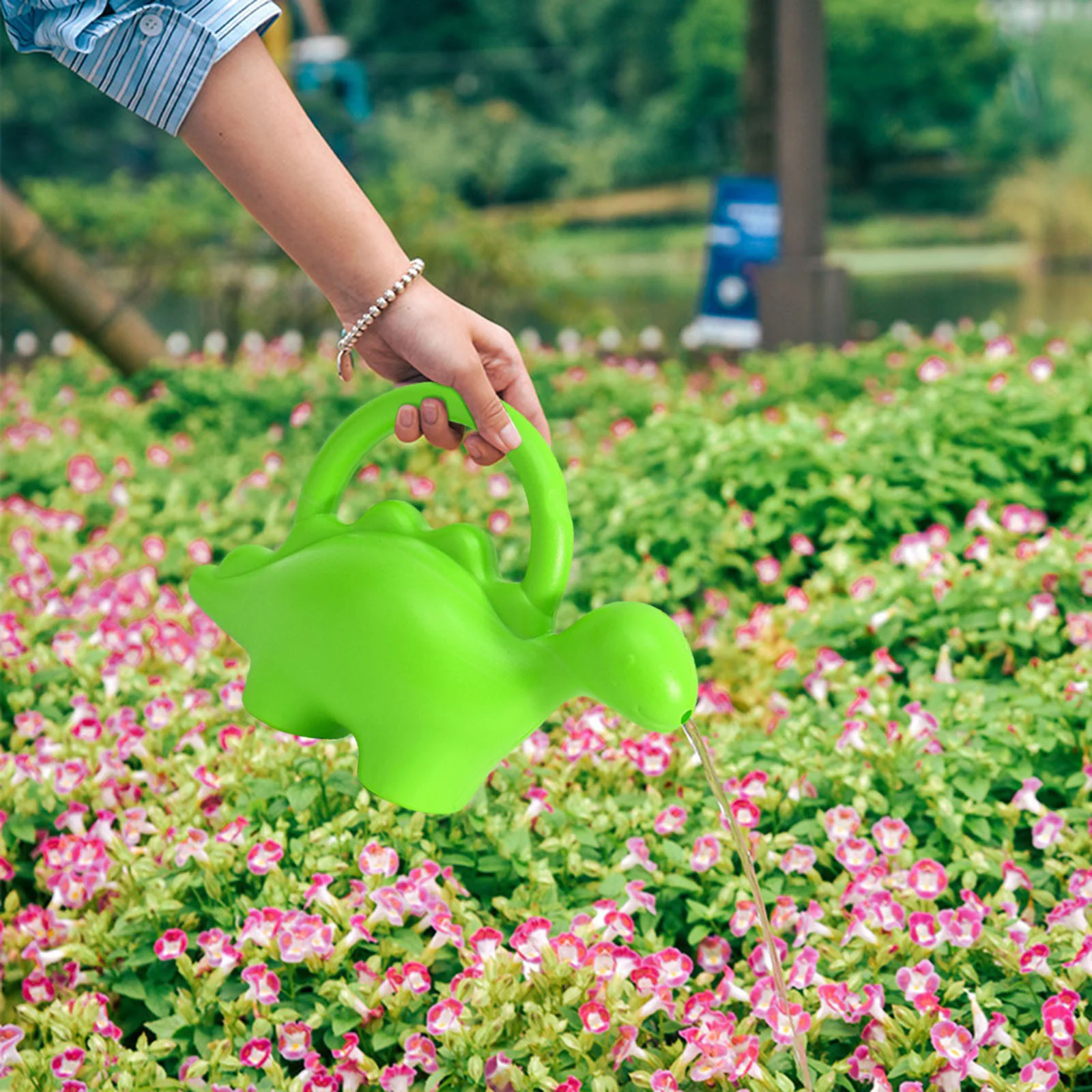 Bnnlsa Watering Cans Plastic Watering Children'S Cartoon Watering Canteen Furniture Hand Held Animal Modeling