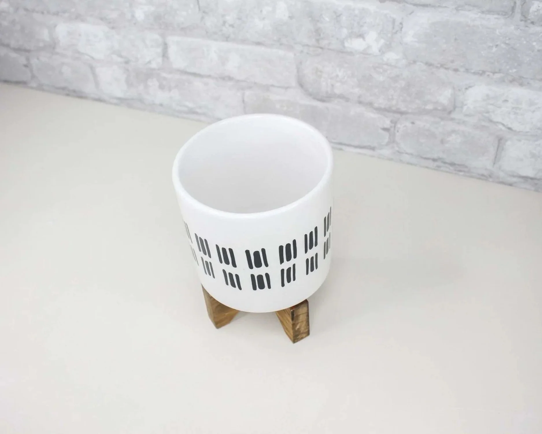 Sola Wood Flowers -Beautiful Boho Ceramic Flower Pot with Stand 4.75