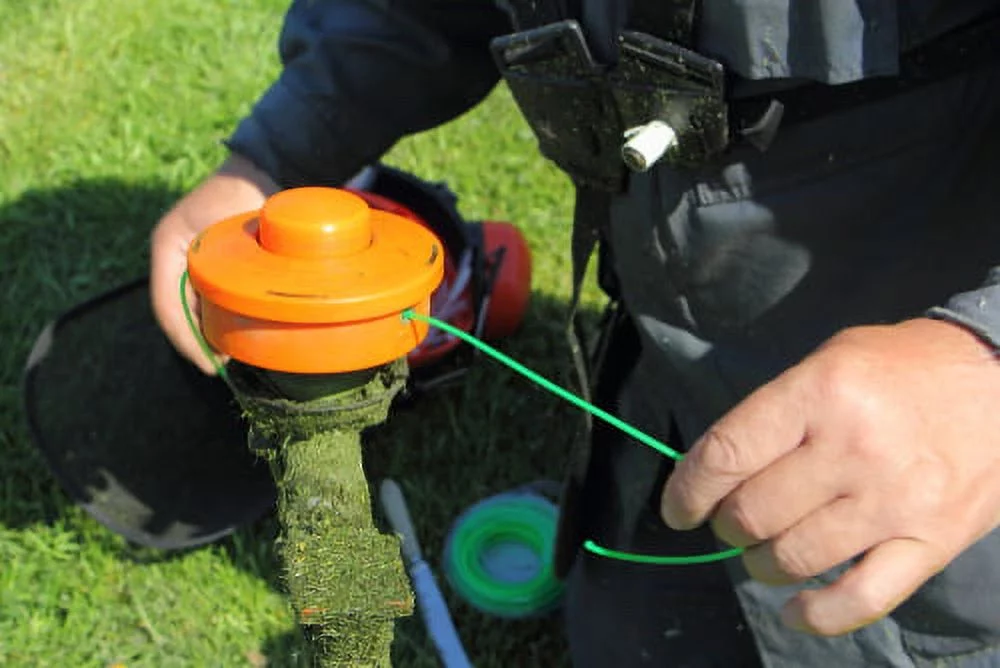 Terre Products, 4 Way Universal String Trimmer Head Replacement, Compatible with Most Weed Eater Brands, Accepts Line Sizes .05 Inch to .095 Inch