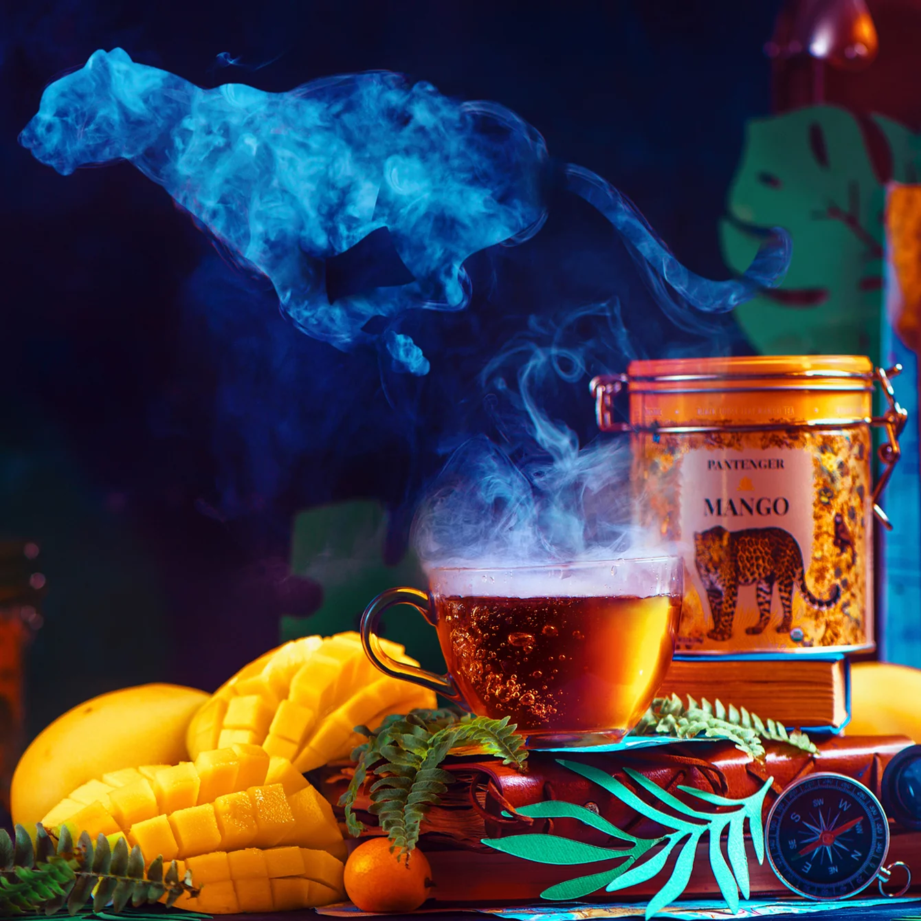 Pantenger Organic Mango Black Tea. 20 Pyramid Bags. Black Tea Leaves, Mango Pieces and Marigold Petals.