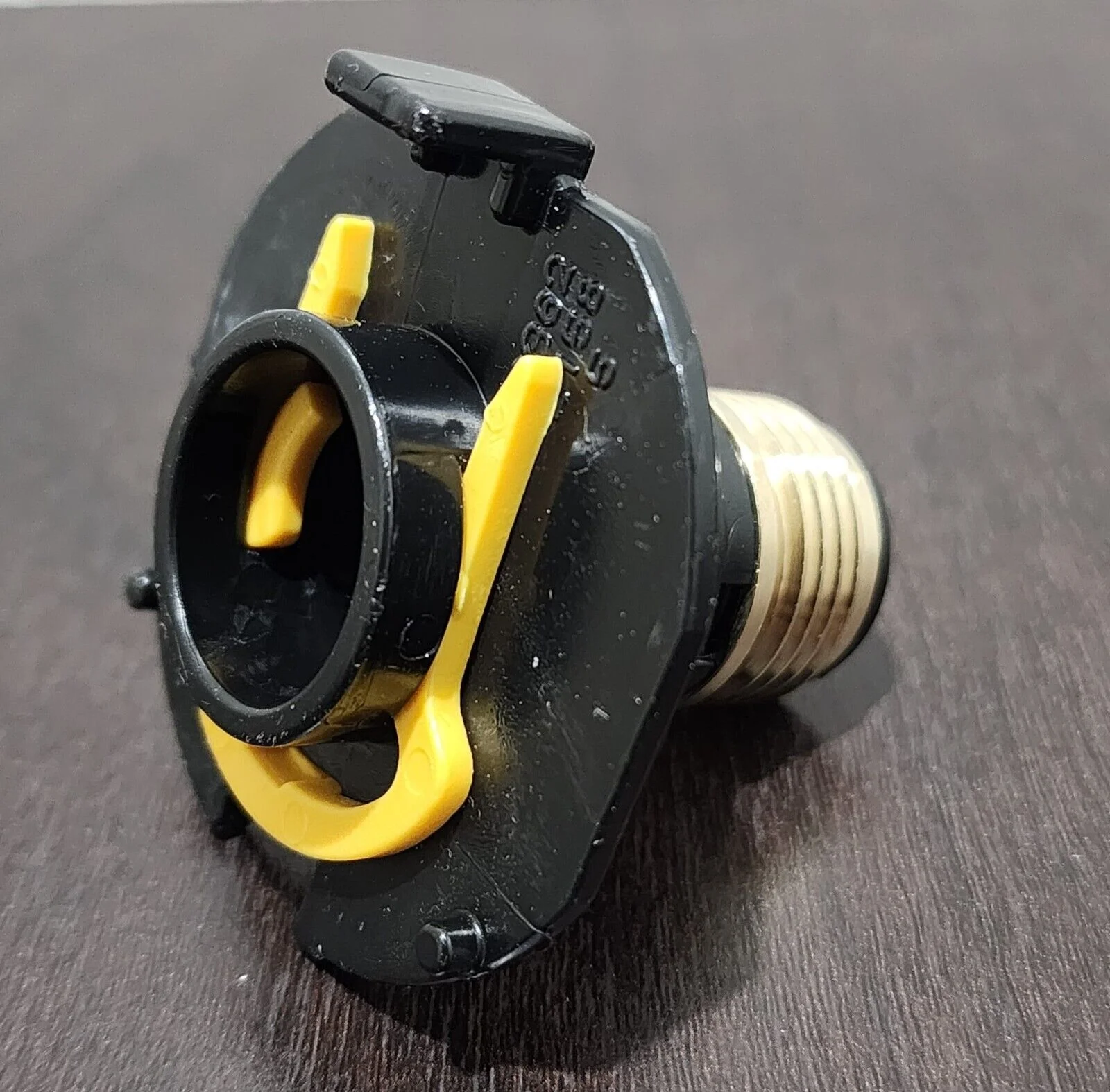 NEW BRASS OEM SUNCAST HOSE REEL HIDEAWAY IN TUBE WITH YELLOW RETAINER CLIP PARTS