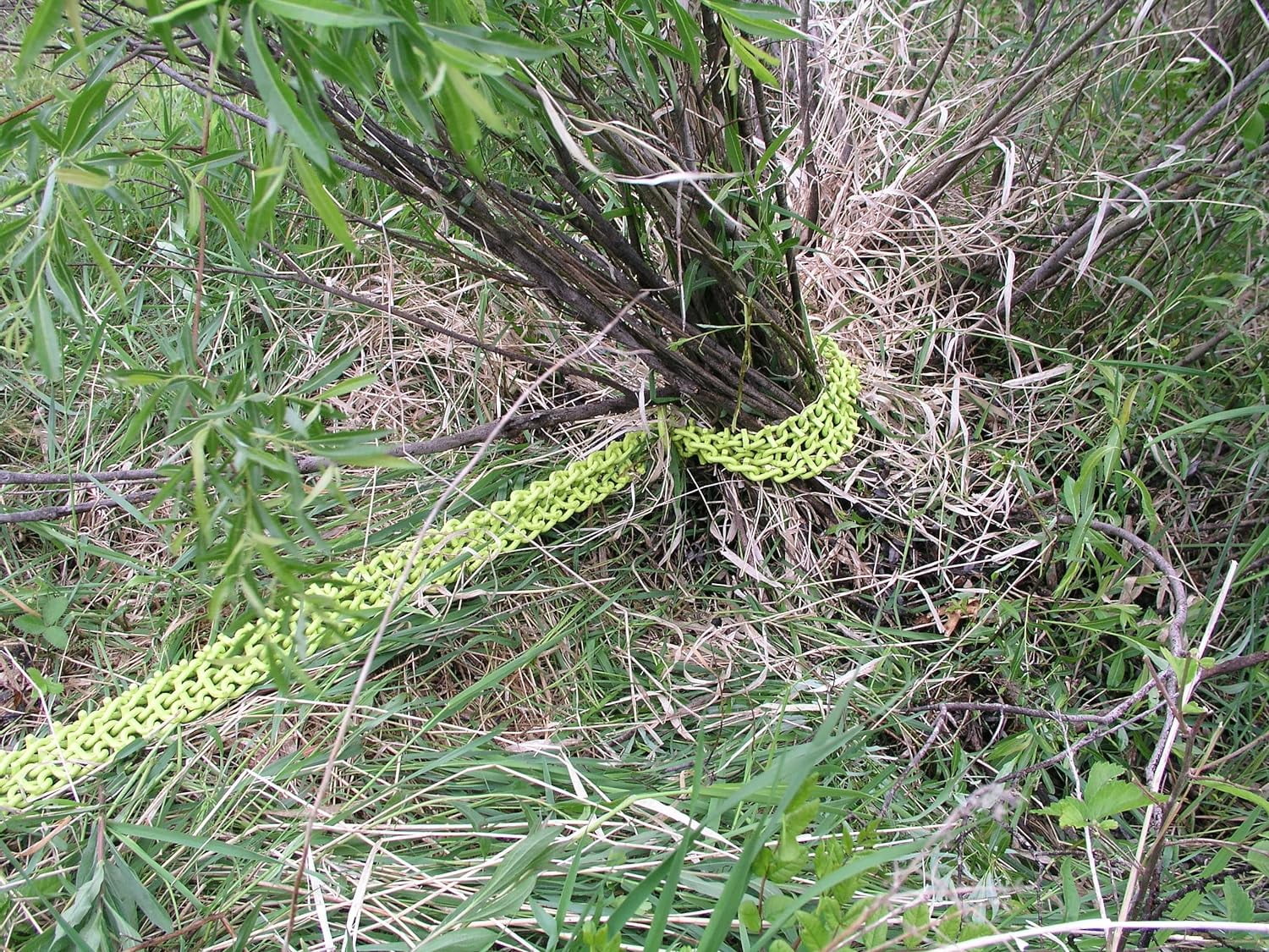 Heavy Duty Shrub Clump Tree Log Metal Chain Grubber Tool, Use with ATVs and UTVs, Green