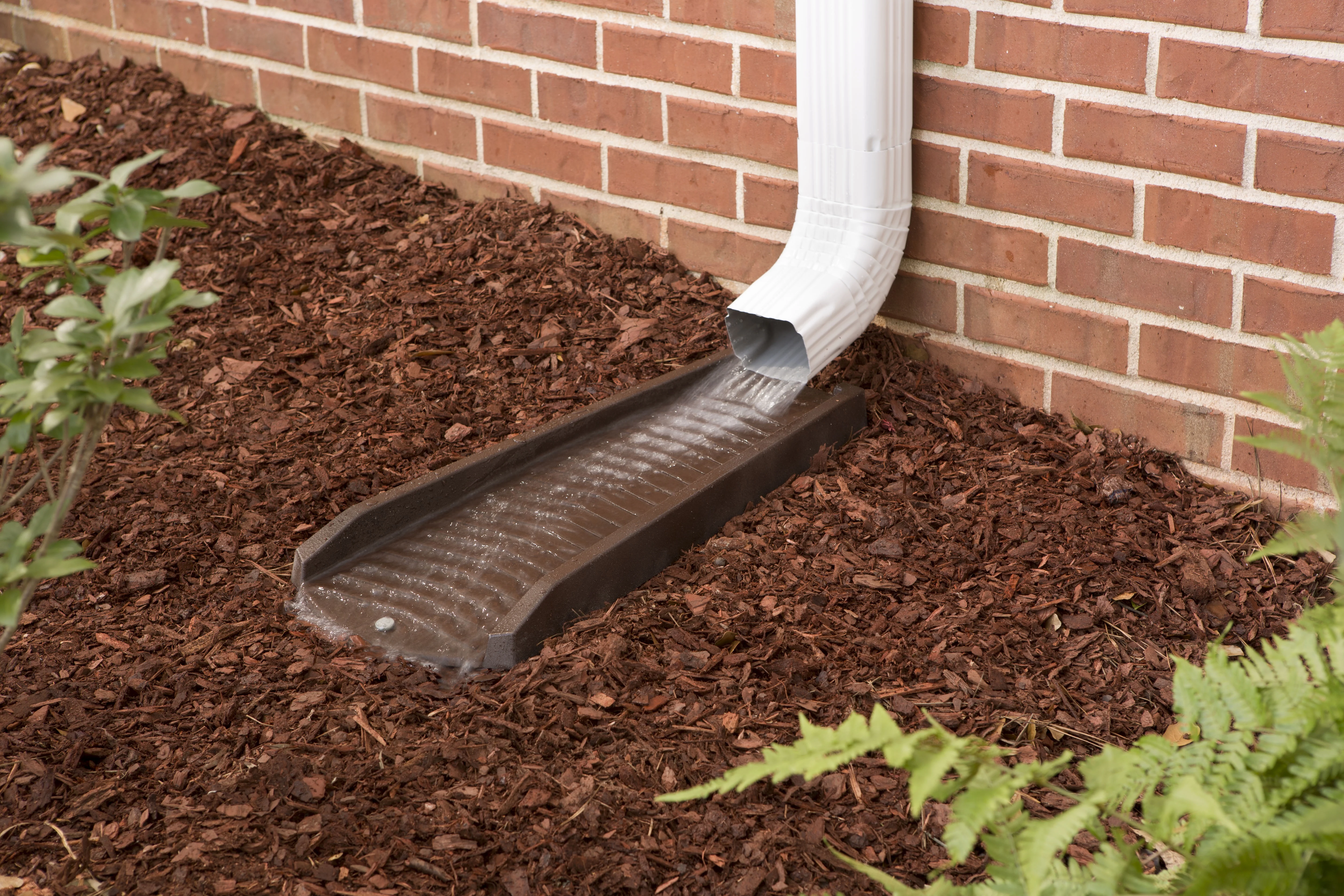 Amerimax 3014-12 Splash Block, Extends Downspout, Slate-Color Plastic, 24-In. - Quantity 1