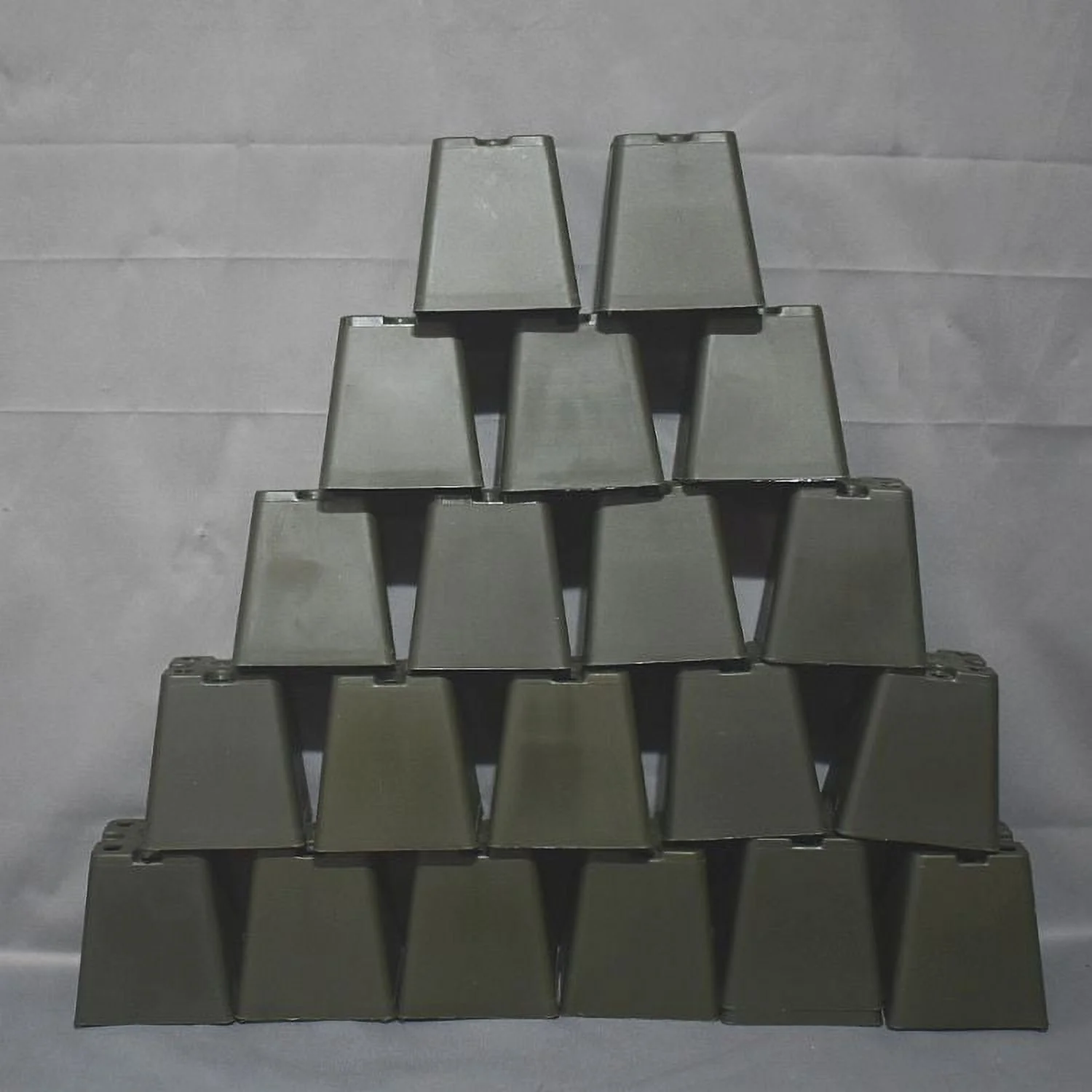 20 Pack - 2 1/4'' Green Square Plastic Orchid Pot by Sophie's Orchids