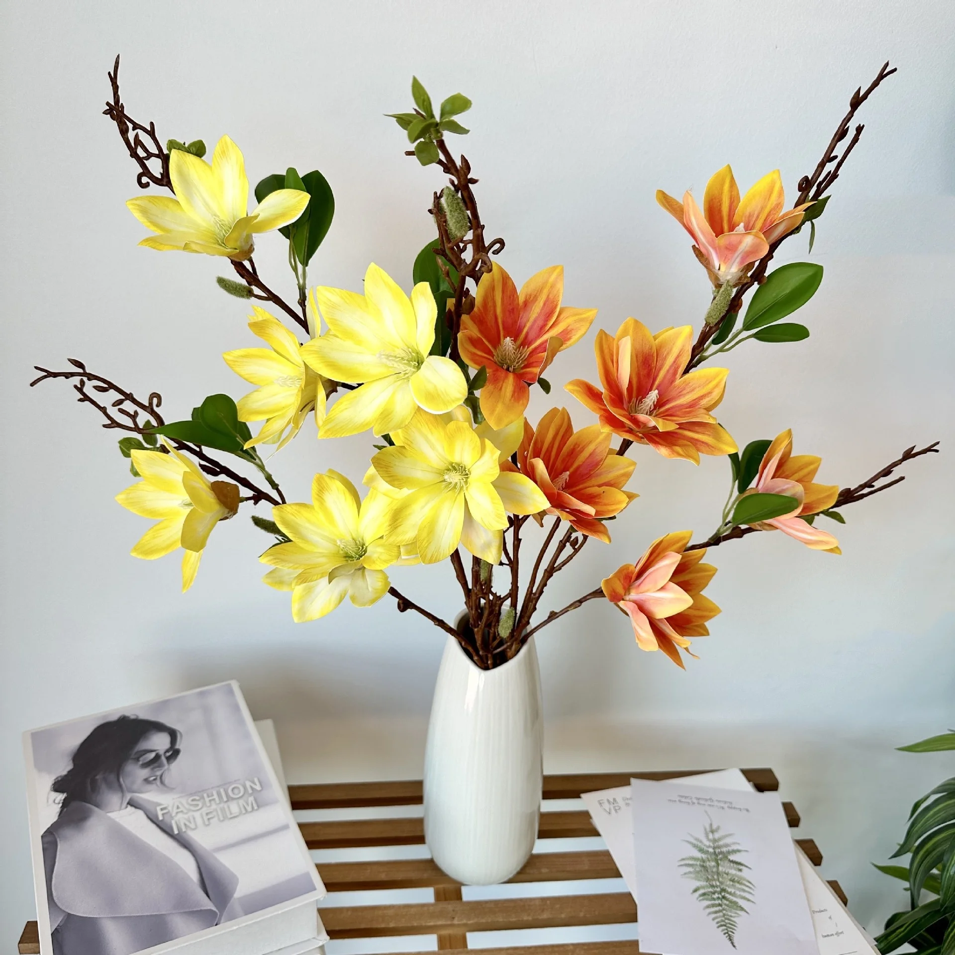 Single Branch Millennium Magnolia Xiaolongfeng Furnishing Living Room Flower Settings Wedding Wedding Wedding Flower Material