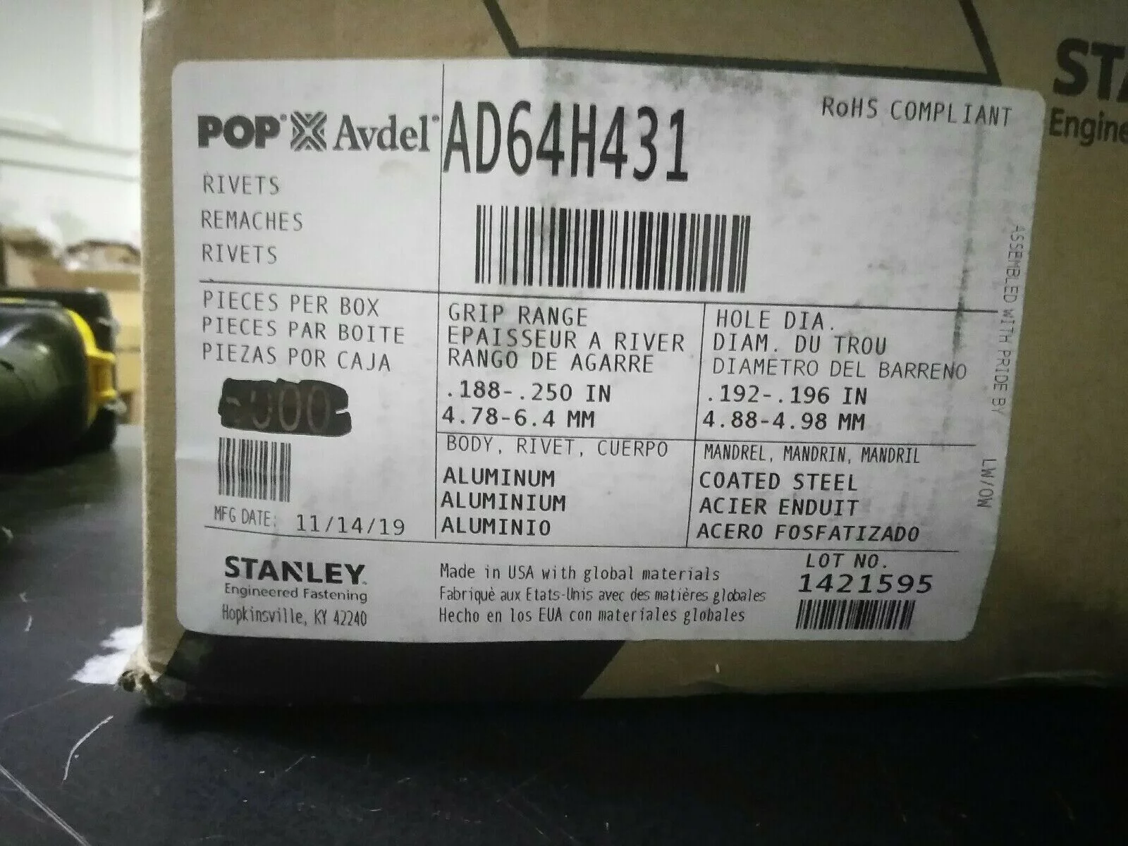 NEW Pop Avdel load spreading rivets, 1000 rivets, 3/16