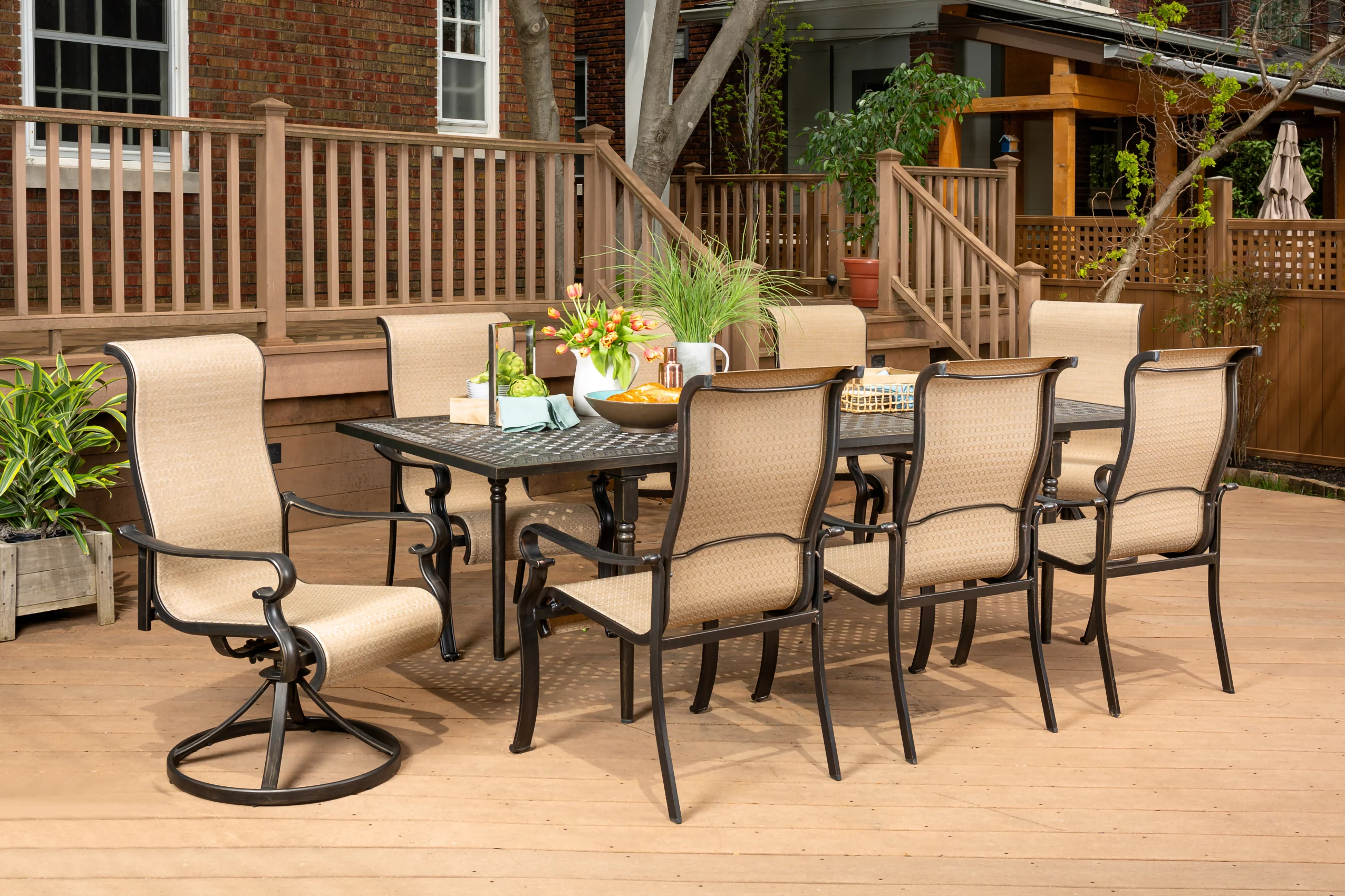 Hanover Brigantine 9-Piece Aluminum Dining Set with an Expandable Cast-Top Dining Table, Seats 8