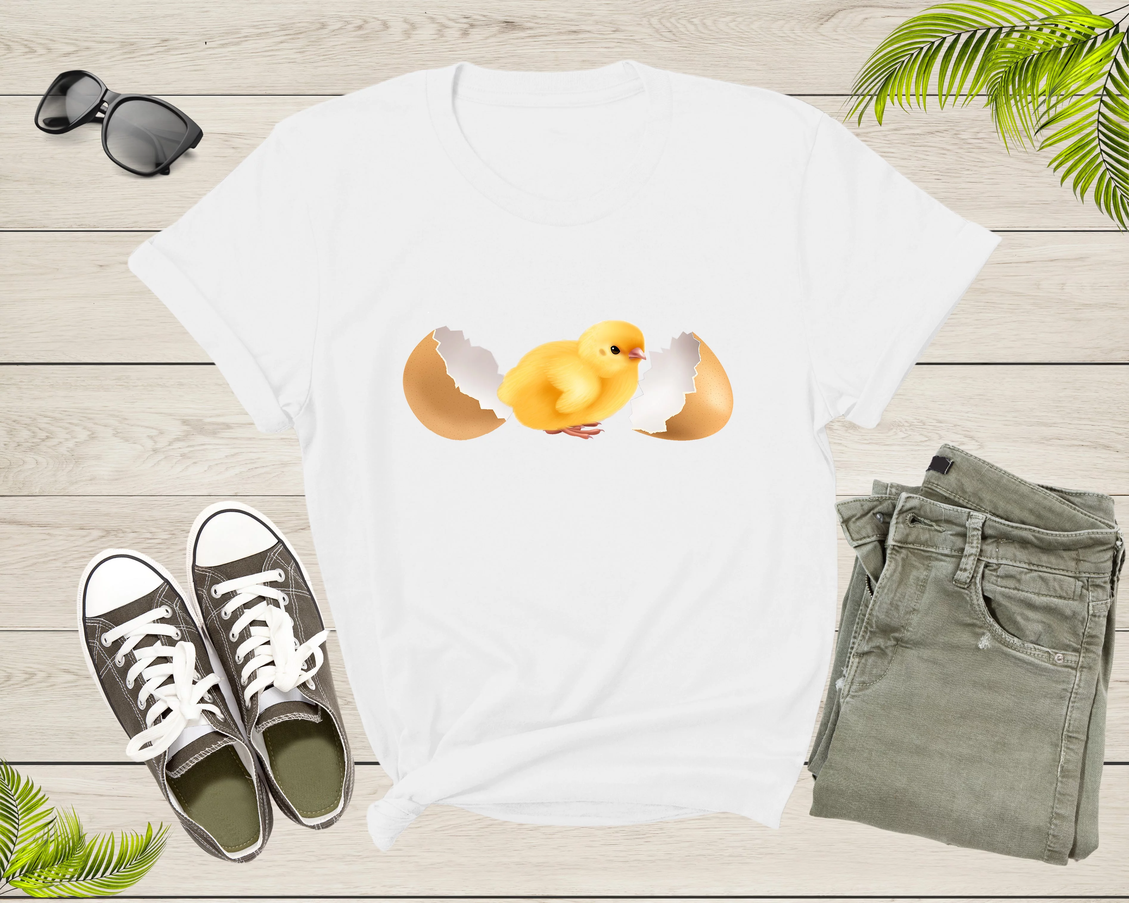 Cute Yellow Chick Chicken Hatched Egg Teen Men Women Kids T-Shirt Chicken Lover Gift T Shirt for Men Women Kids Boys Girls Graphic Tshirt